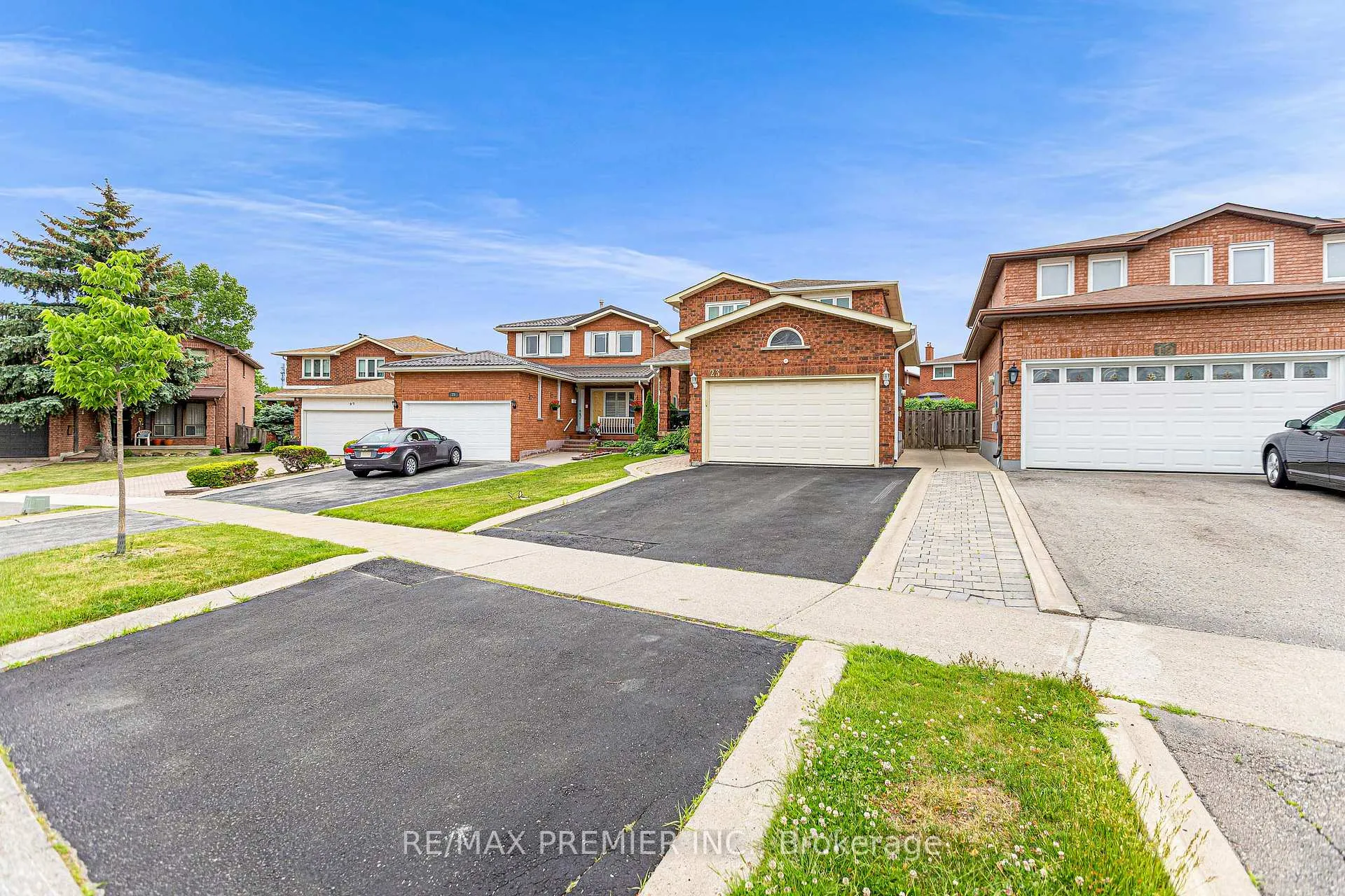 Photo 3 of Unit Bsmt, 23 Kaiser Drive, Vaughan, West Woodbridge — HOMEH