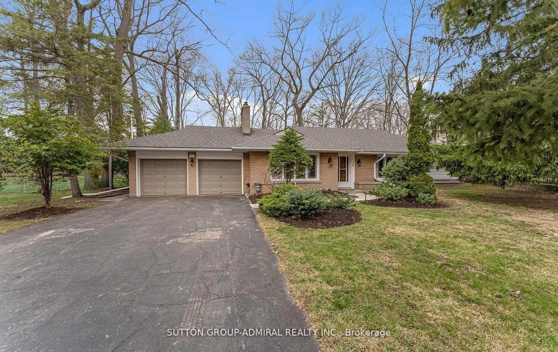 Photo 1 of 97 Valecrest Drive, Etobicoke, Edenbridge-Humber Valley — HOMEH