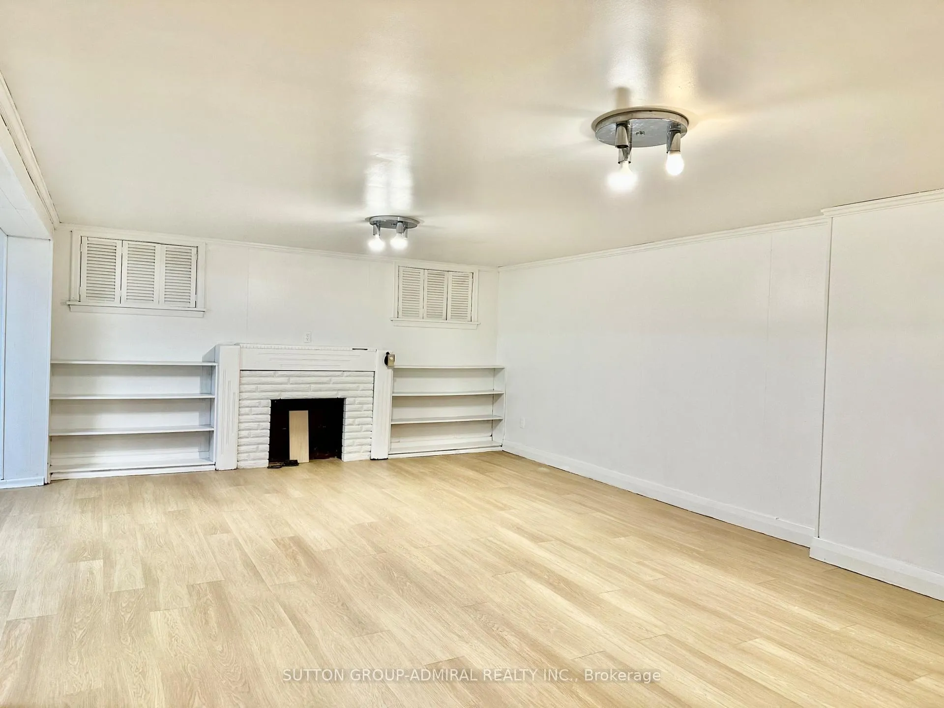 Photo 27 of 97 Valecrest Drive, Etobicoke, Edenbridge-Humber Valley — HOMEH