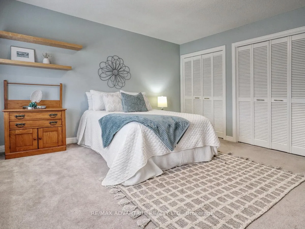 Photo 33 of 110 Whiteacres Drive, London, North F — HOMEH