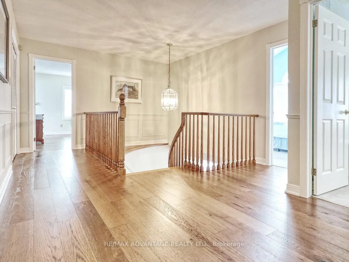 Photo 37 of 110 Whiteacres Drive, London, North F — HOMEH