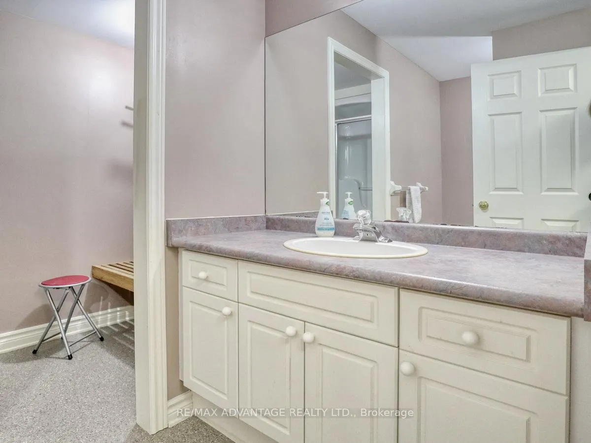 Photo 41 of 110 Whiteacres Drive, London, North F — HOMEH