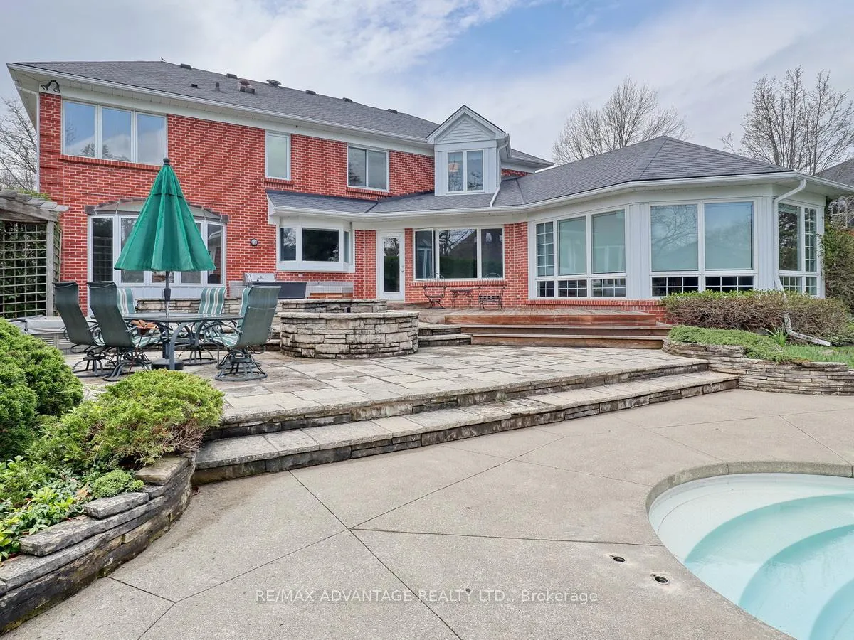 Photo 46 of 110 Whiteacres Drive, London, North F — HOMEH