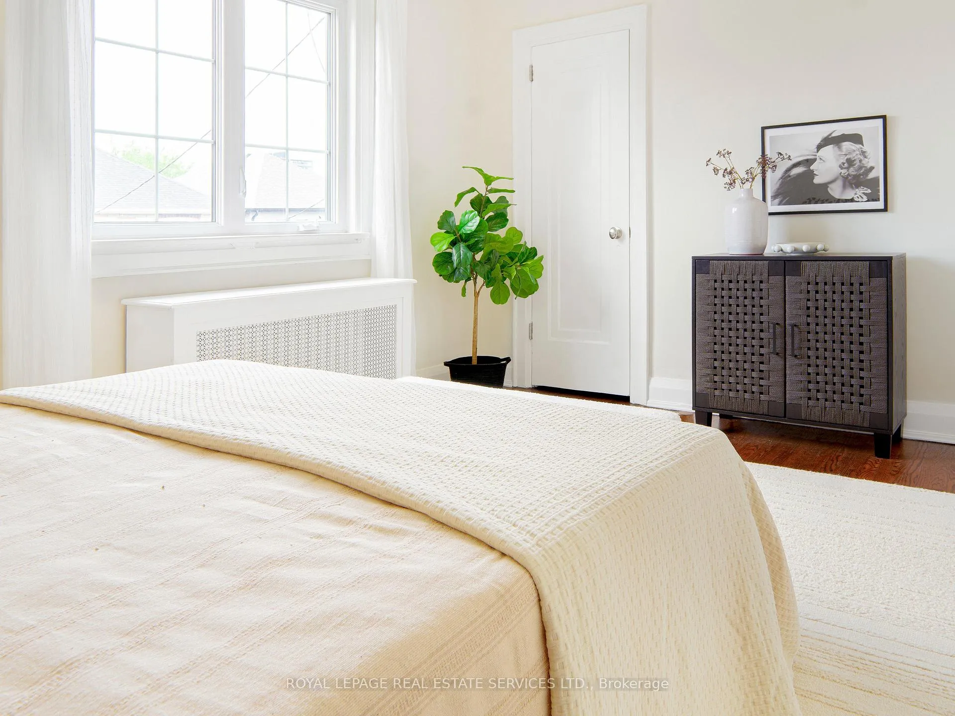Photo 17 of 629 Winona Drive, Toronto, Oakwood Village — HOMEH