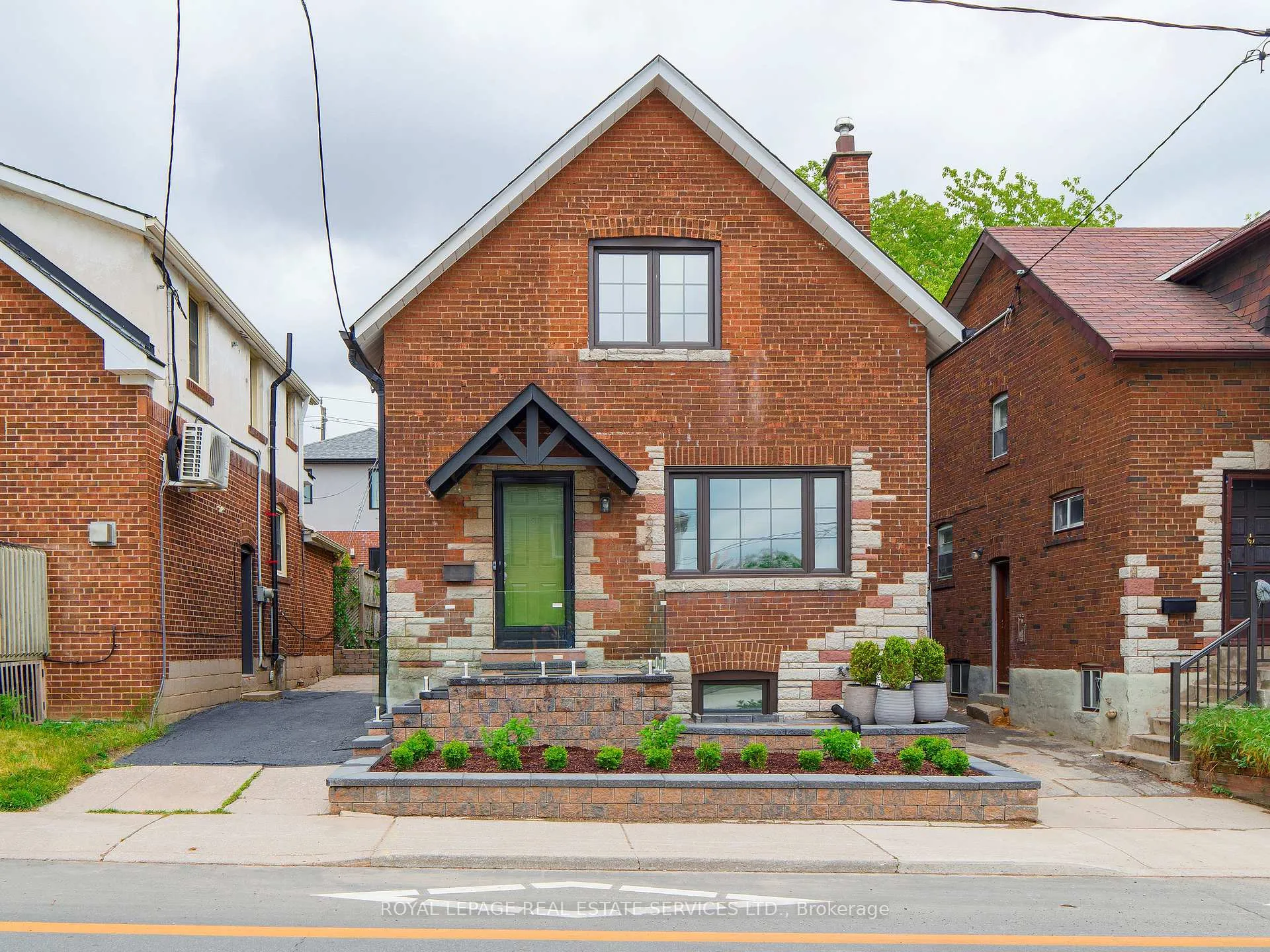 Photo 38 of 629 Winona Drive, Toronto, Oakwood Village — HOMEH