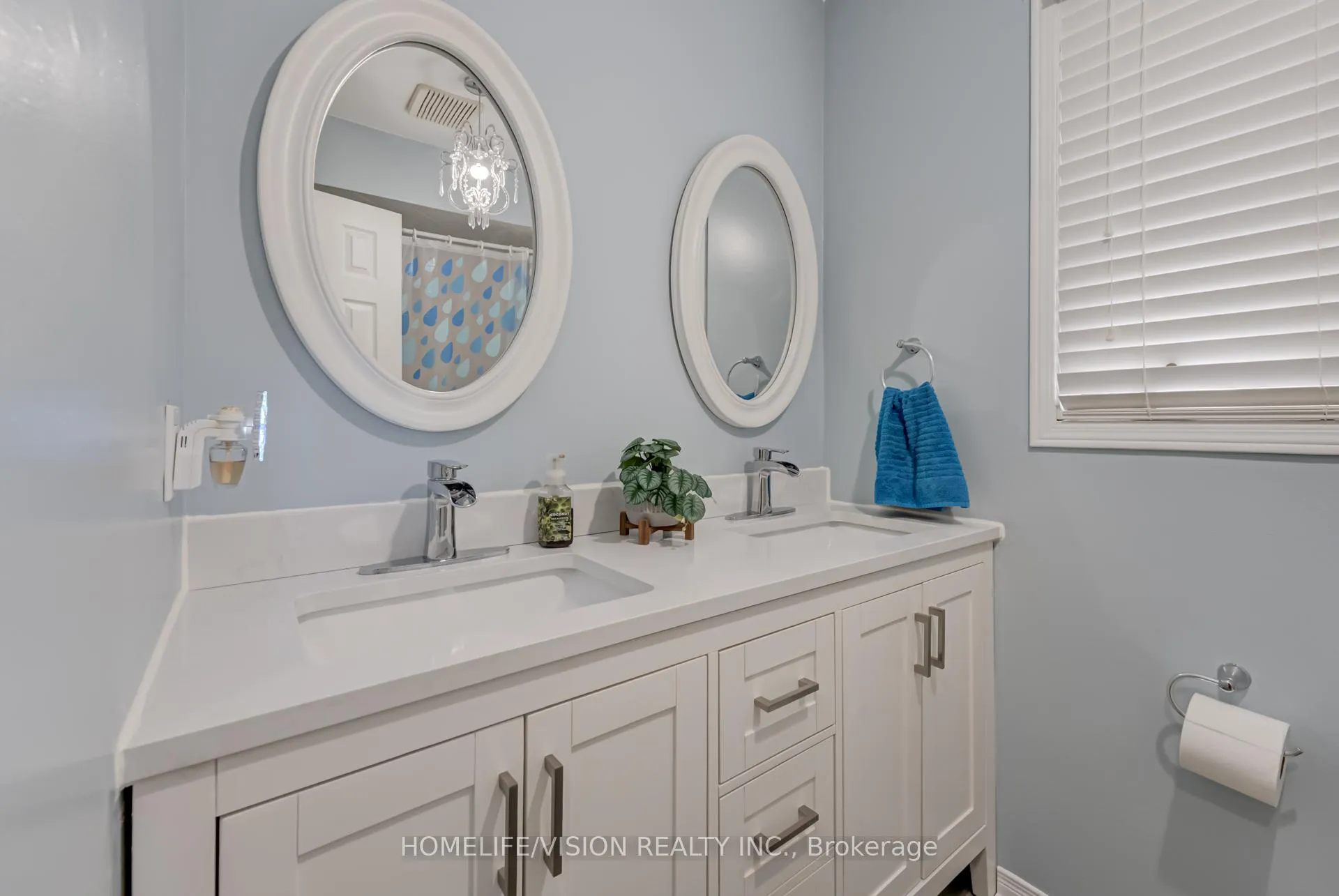 Photo 33 of 55 Etherington Crescent, Barrie, West Bayfield — HOMEH