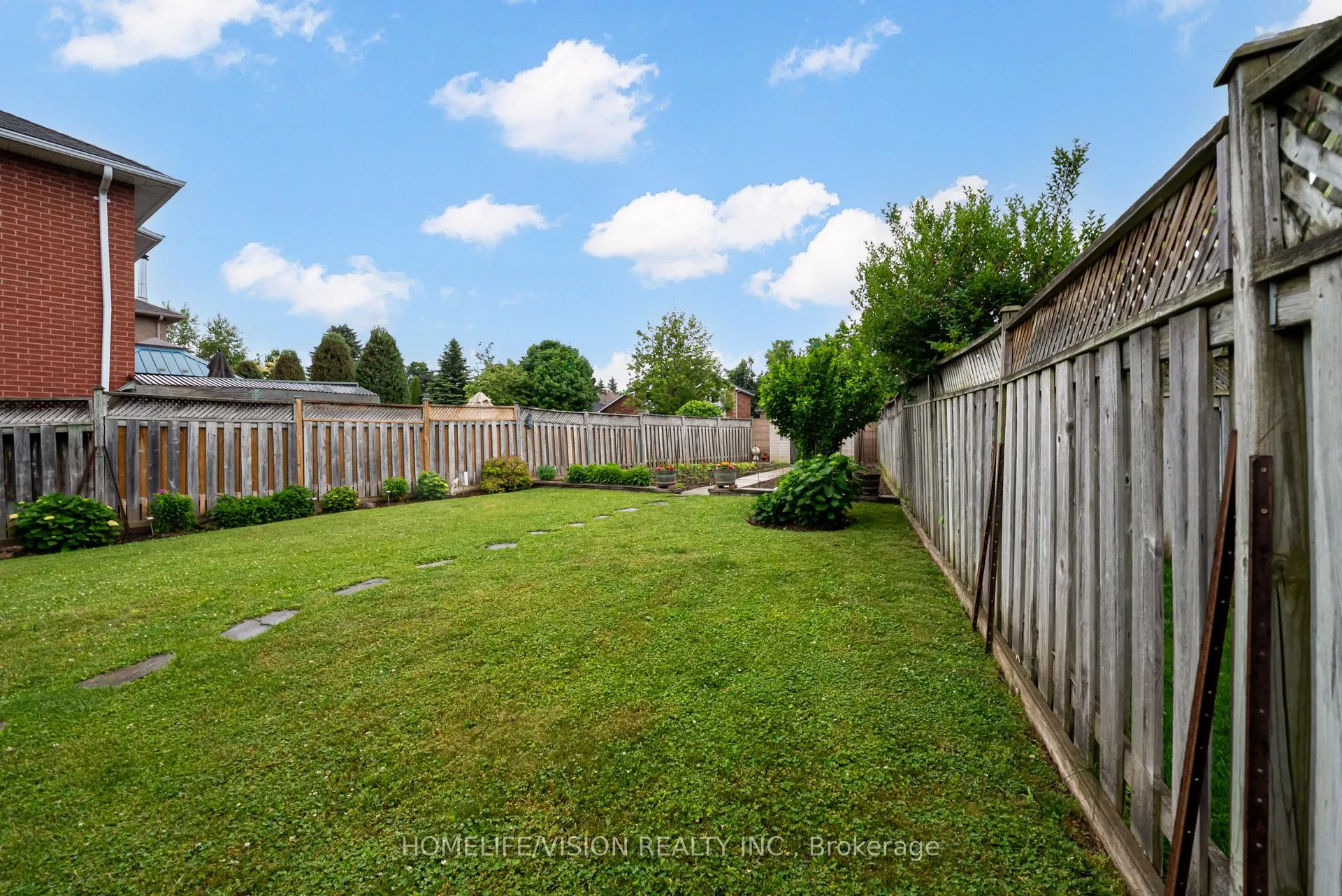 Photo 46 of 55 Etherington Crescent, Barrie, West Bayfield — HOMEH