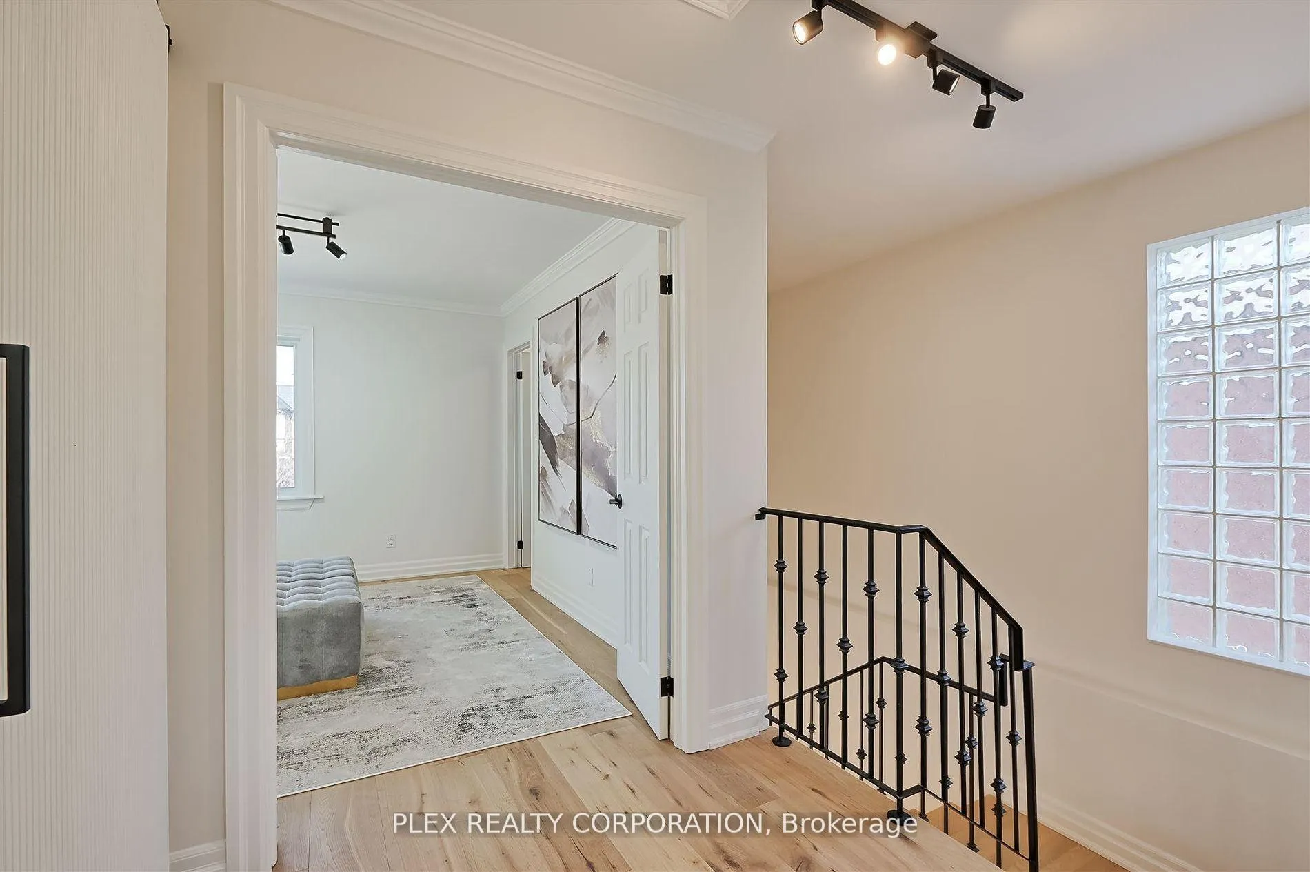 Photo 14 of 121 Virginia Avenue, Toronto, Danforth Village-East York — HOMEH