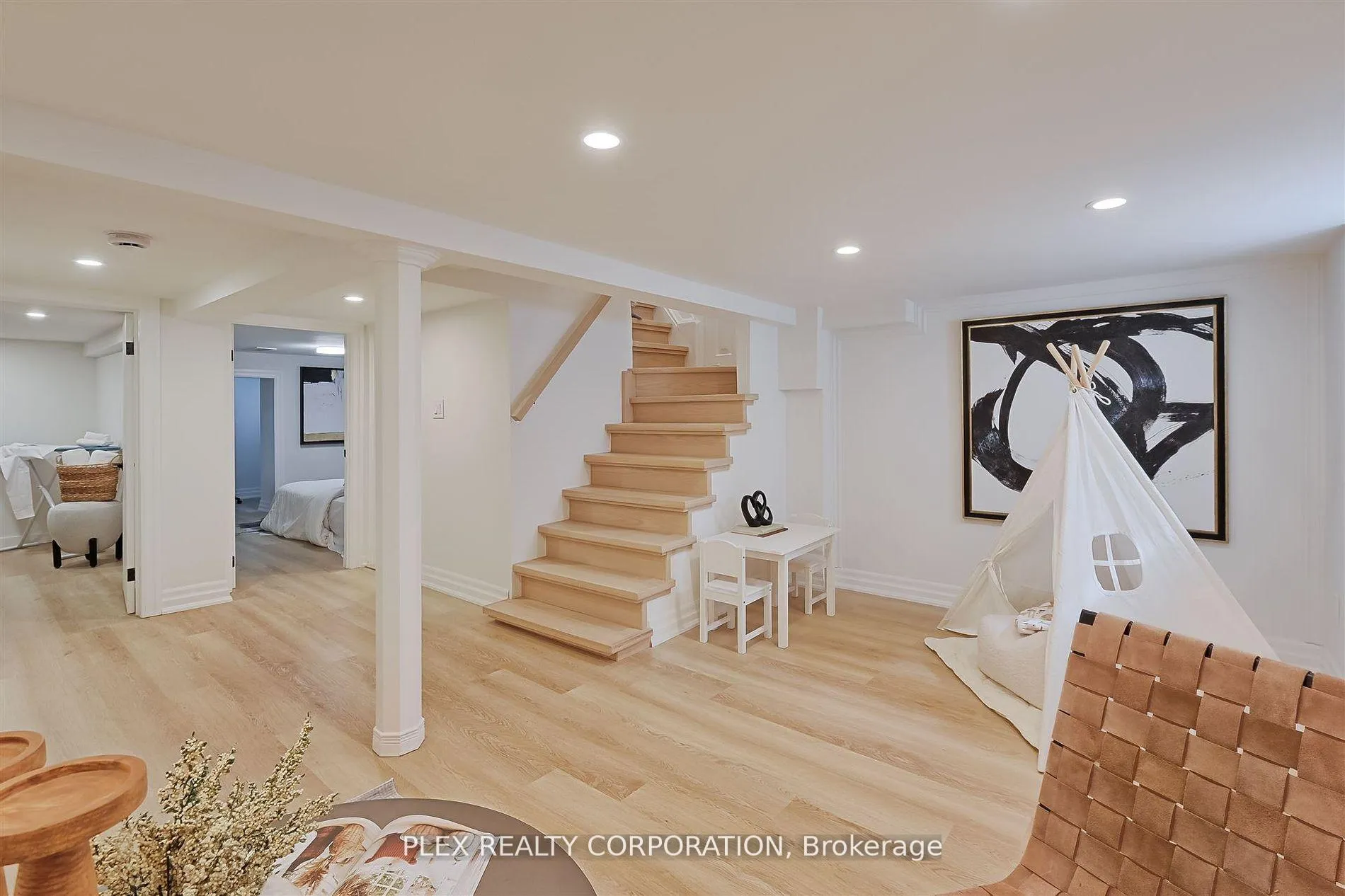 Photo 24 of 121 Virginia Avenue, Toronto, Danforth Village-East York — HOMEH