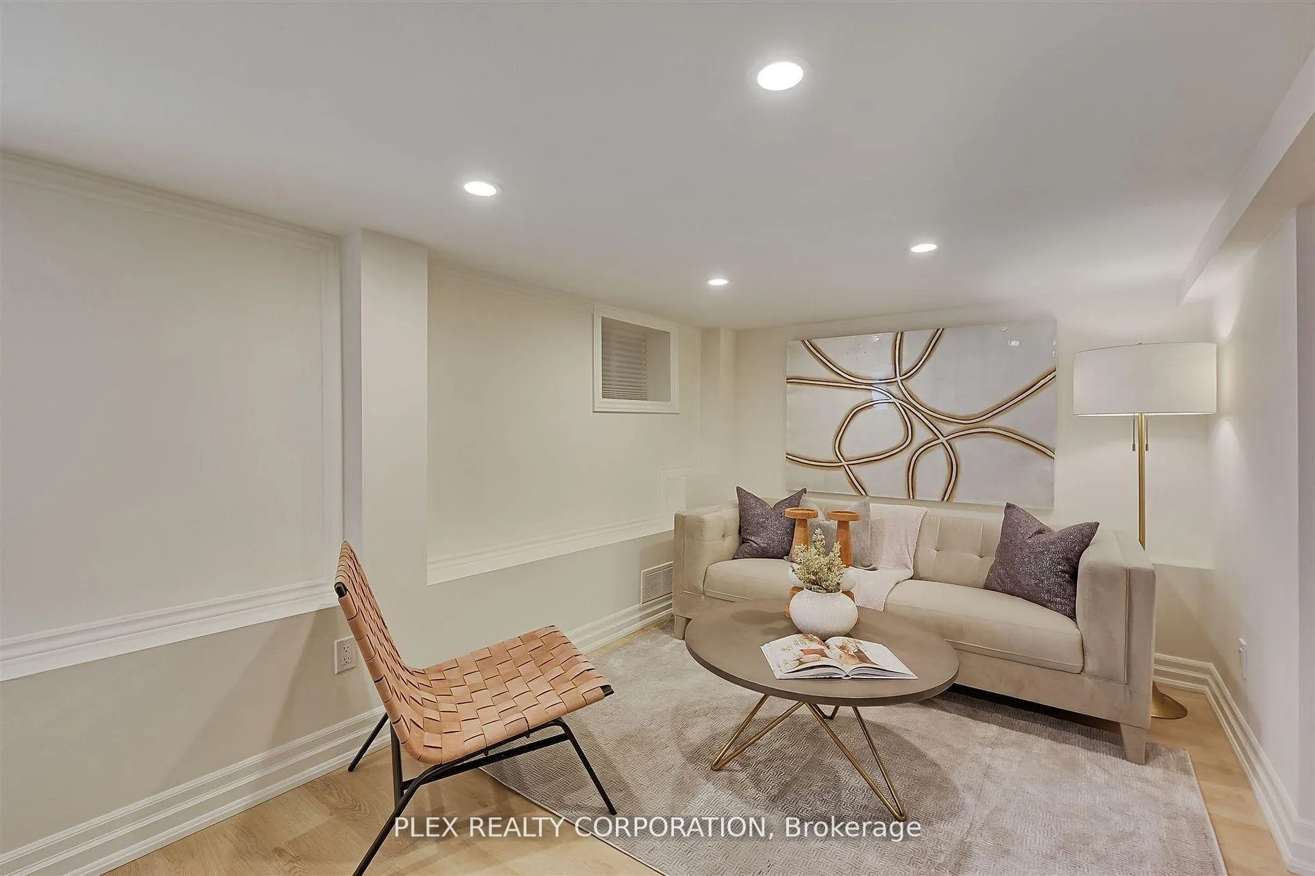 Photo 25 of 121 Virginia Avenue, Toronto, Danforth Village-East York — HOMEH