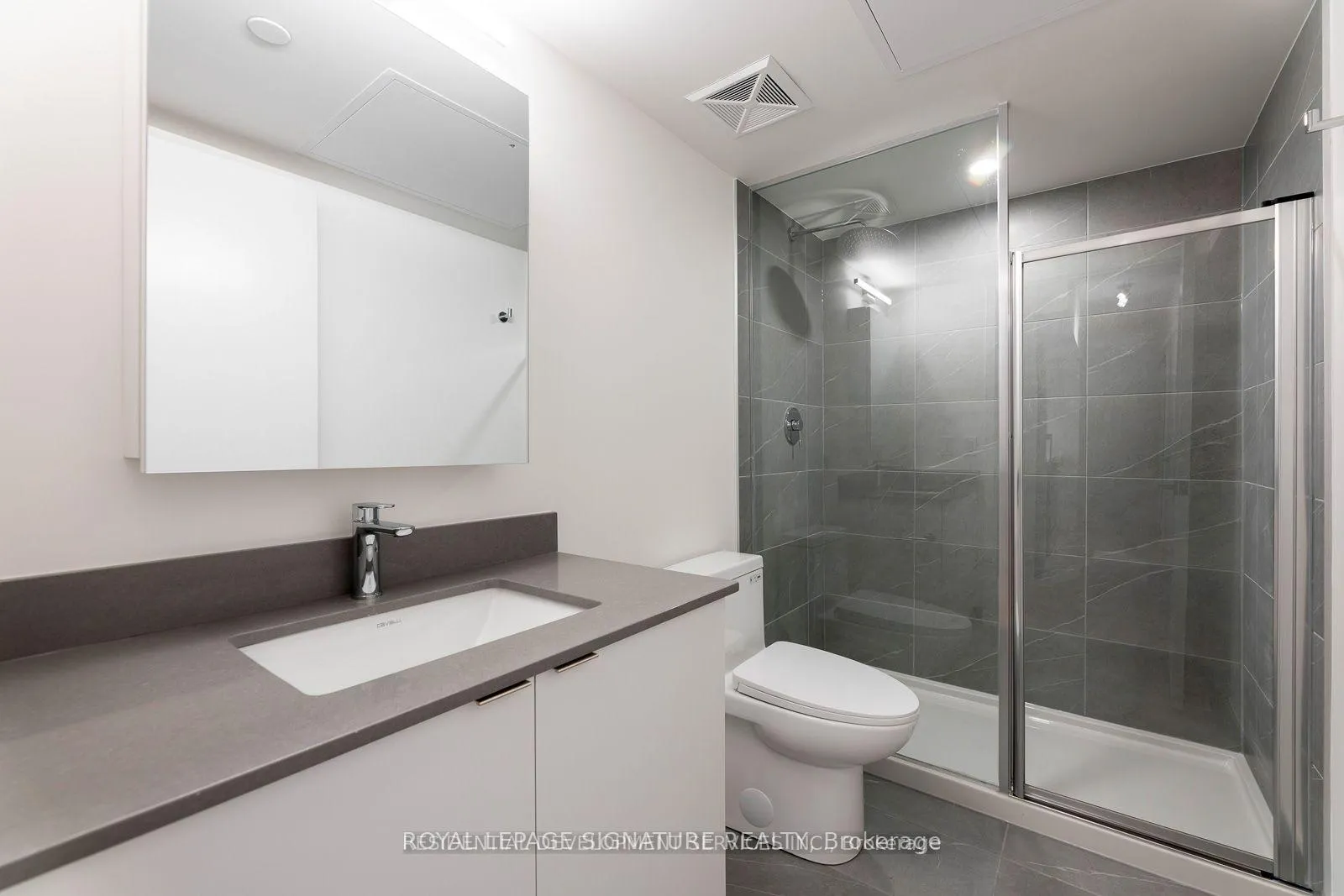 Photo 4 of Unit 548, 500 Wilson Avenue, North York, Clanton Park — HOMEH