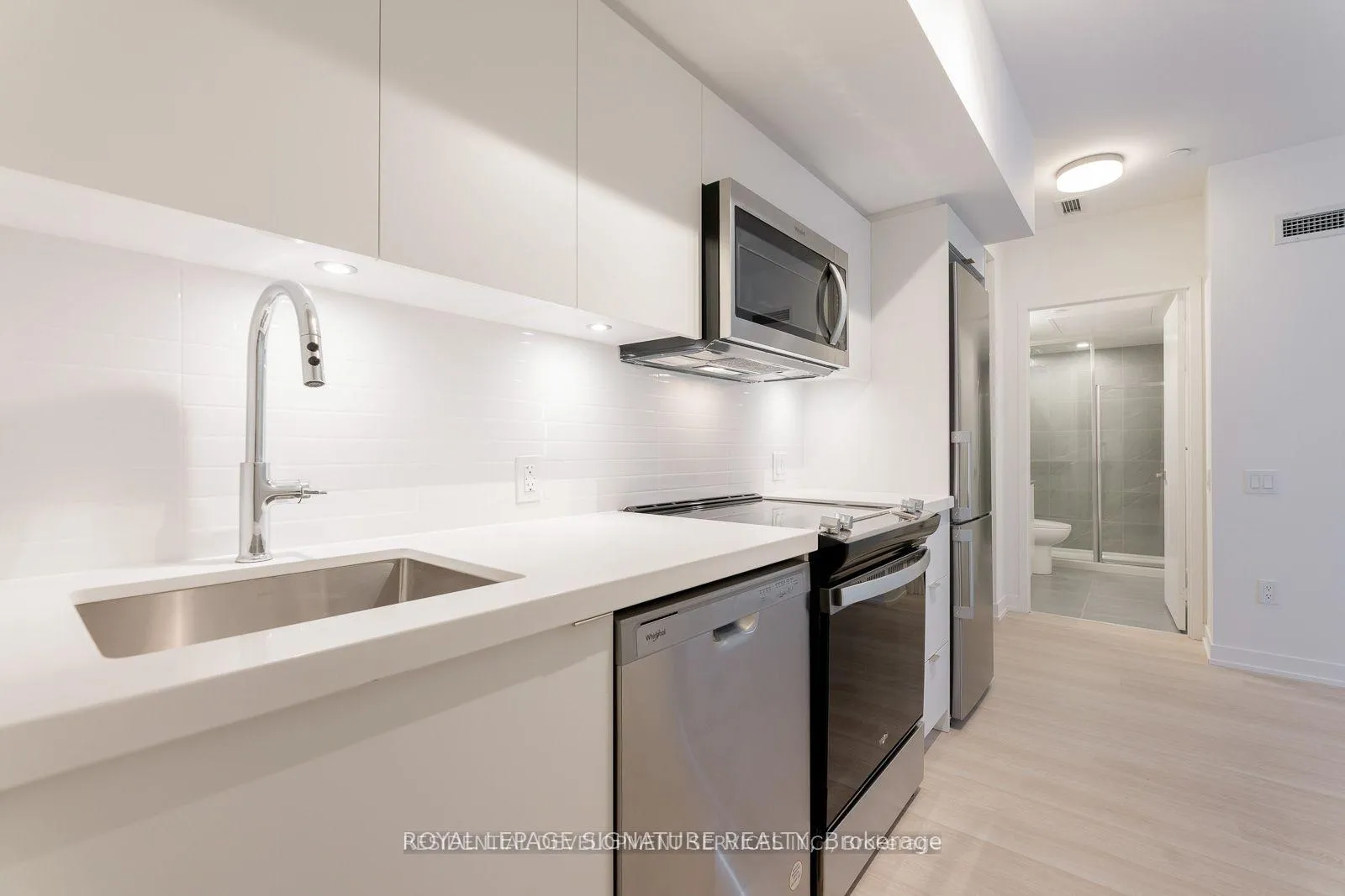 Photo 8 of Unit 548, 500 Wilson Avenue, North York, Clanton Park — HOMEH