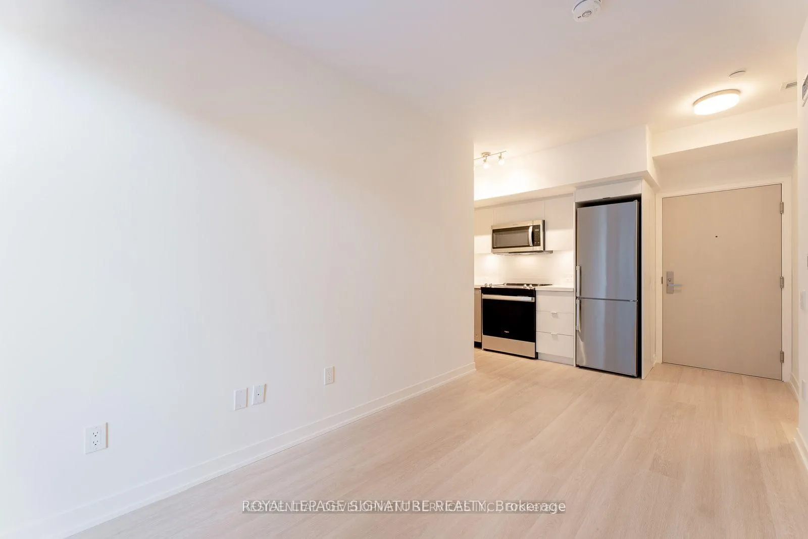 Photo 14 of Unit 548, 500 Wilson Avenue, North York, Clanton Park — HOMEH