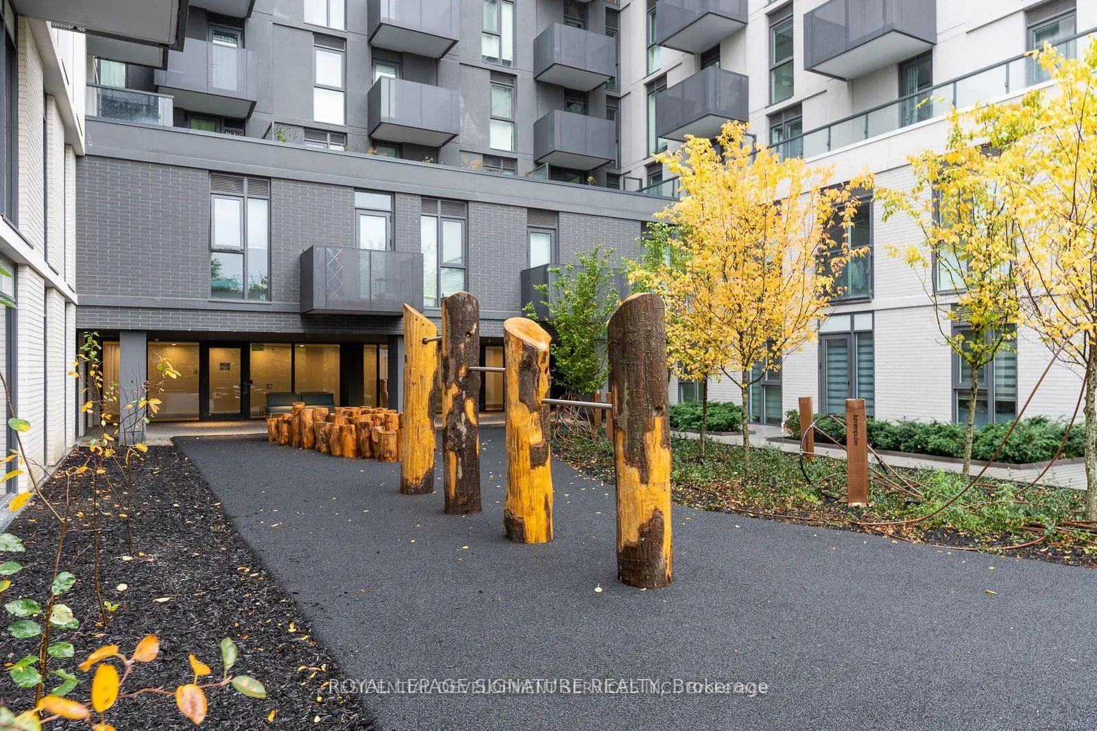 Photo 19 of Unit 548, 500 Wilson Avenue, North York, Clanton Park — HOMEH