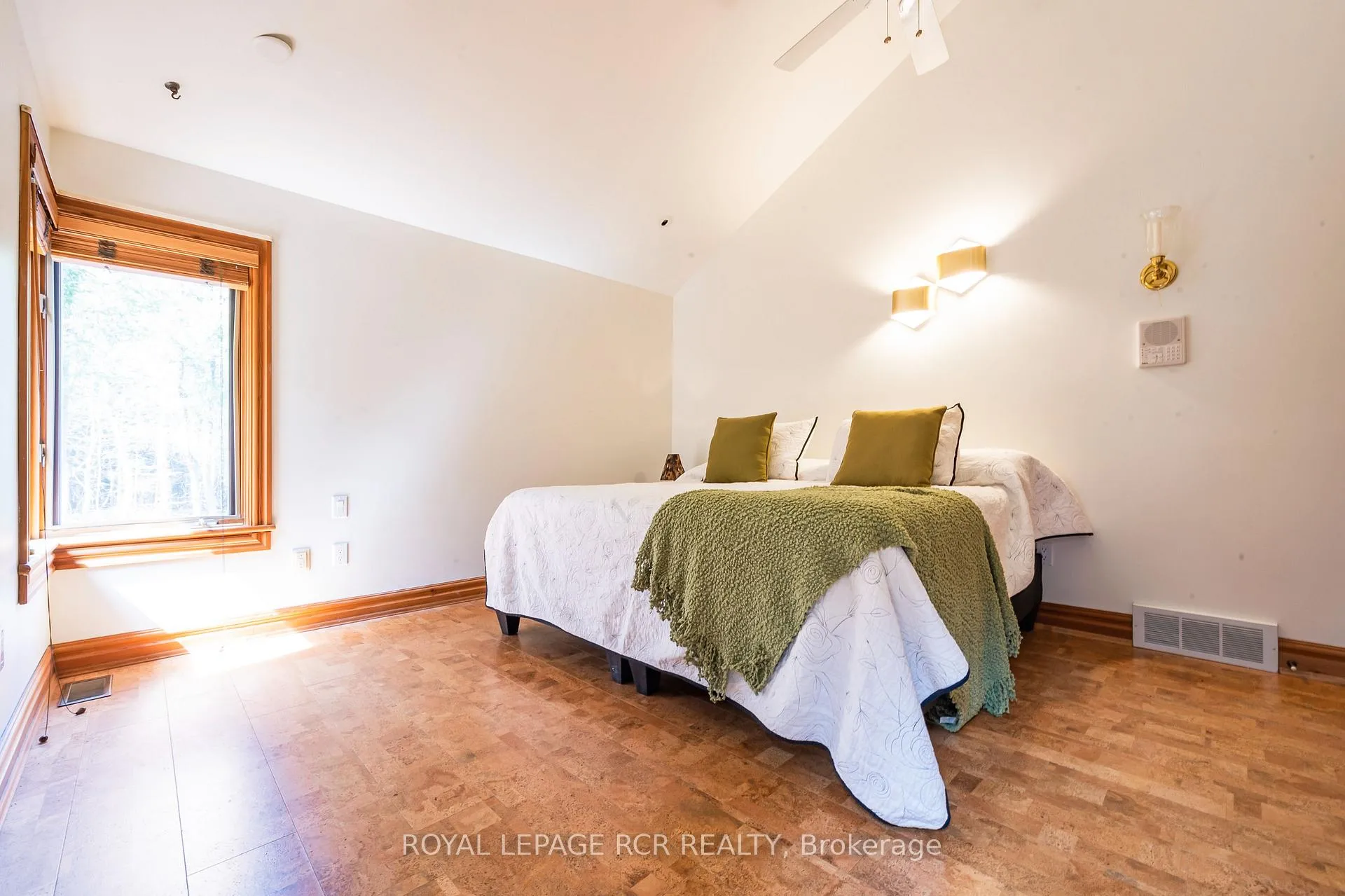 Photo 22 of 15 River Bluff Path, Guelph/Eramosa, Rural Guelph/Eramosa East — HOMEH