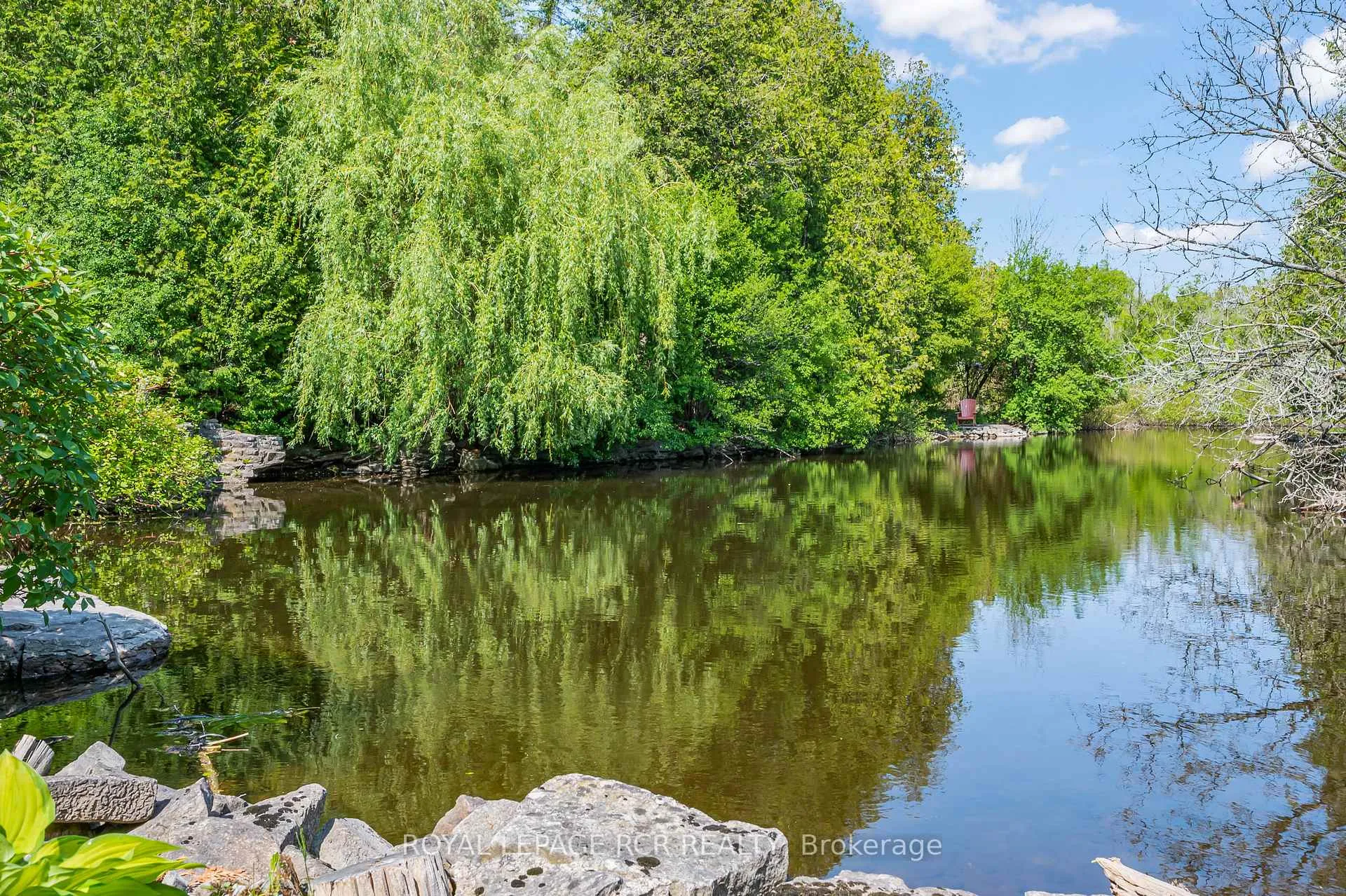Photo 42 of 15 River Bluff Path, Guelph/Eramosa, Rural Guelph/Eramosa East — HOMEH