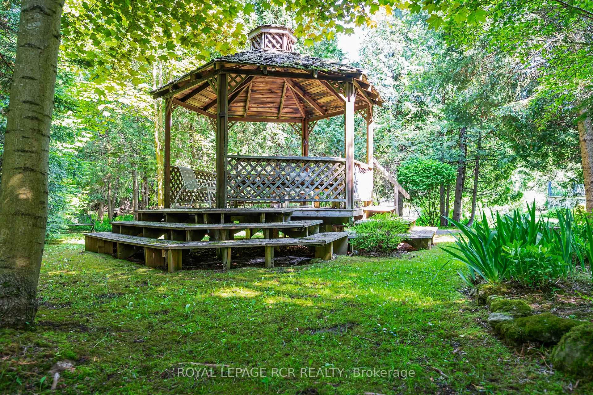 Photo 44 of 15 River Bluff Path, Guelph/Eramosa, Rural Guelph/Eramosa East — HOMEH