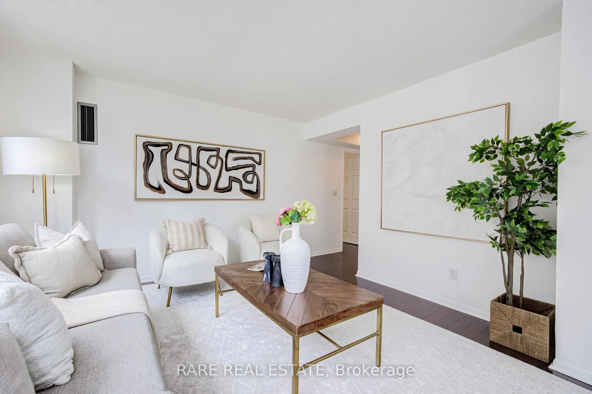 Photo 3 of Unit 506, 7 Carlton Street, Toronto, Church-Yonge Corridor — HOMEH