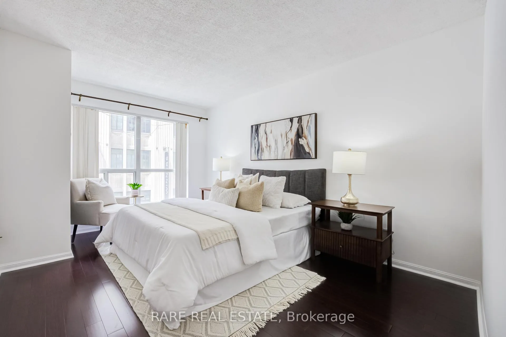 Photo 4 of Unit 506, 7 Carlton Street, Toronto, Church-Yonge Corridor — HOMEH