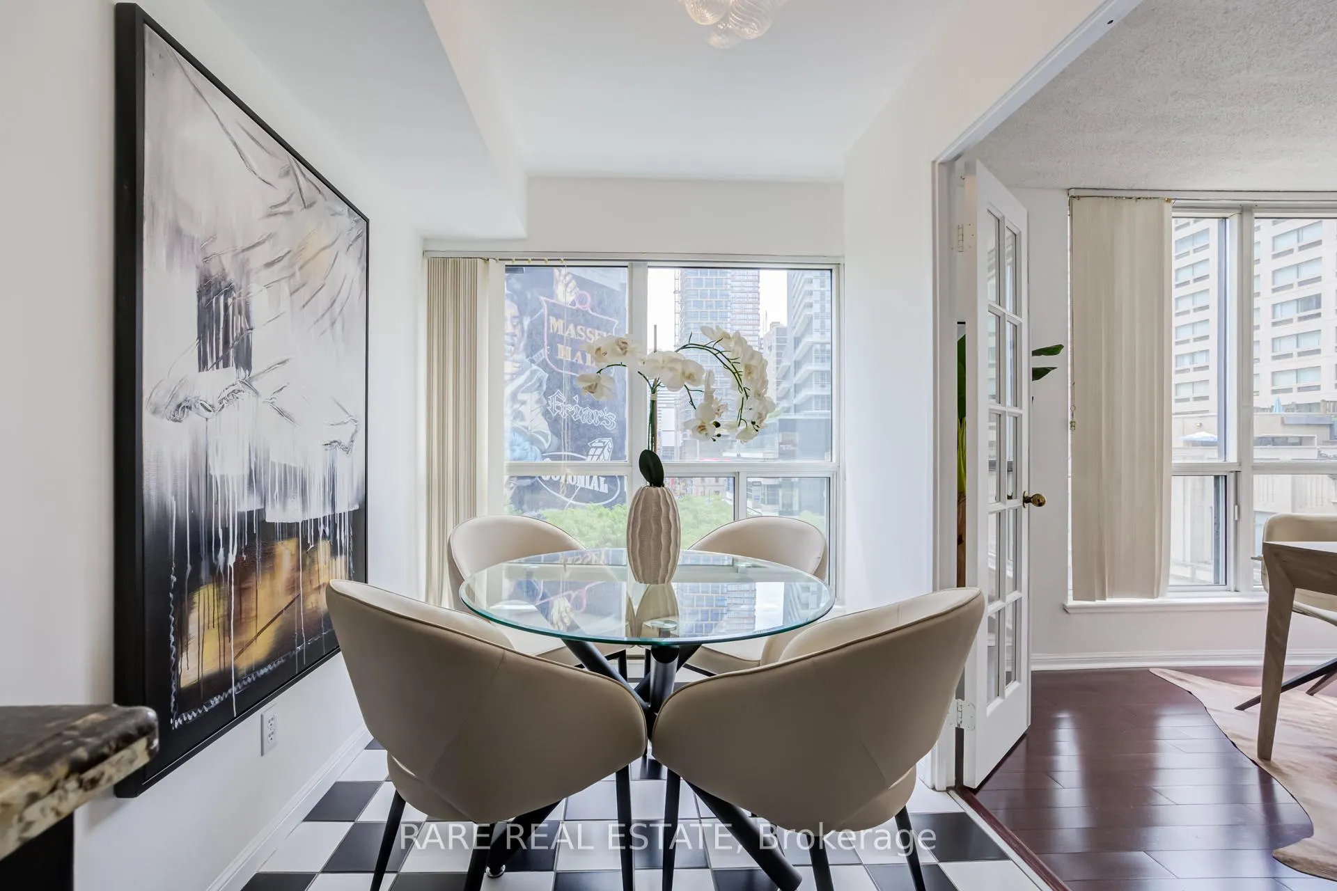Photo 13 of Unit 506, 7 Carlton Street, Toronto, Church-Yonge Corridor — HOMEH