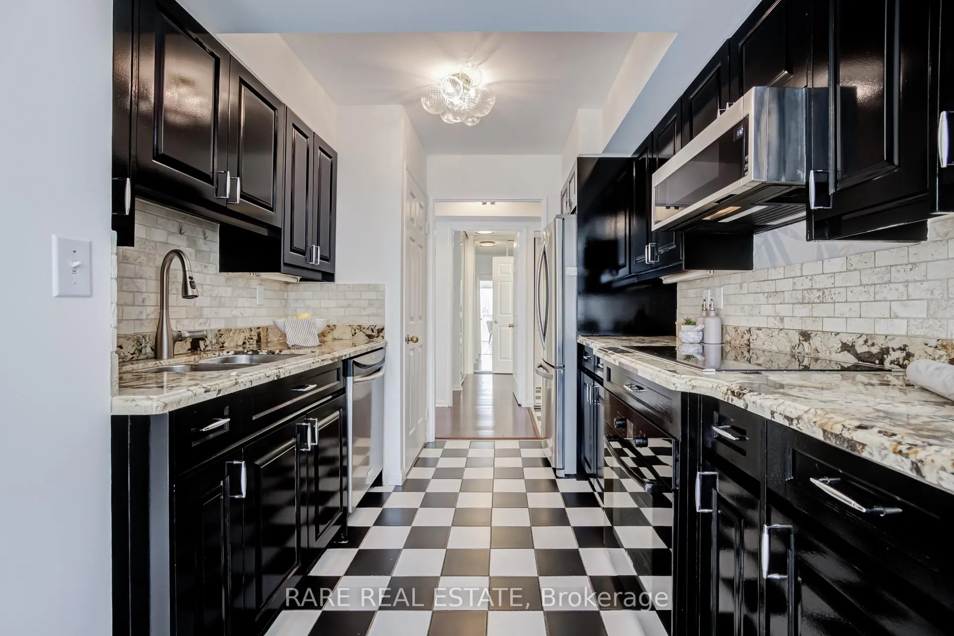 Photo 14 of Unit 506, 7 Carlton Street, Toronto, Church-Yonge Corridor — HOMEH