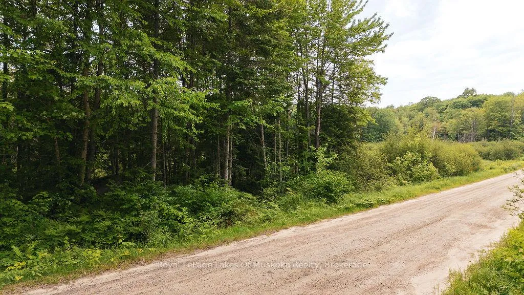 Photo 5 of 254 Expressway Road, Perry — HOMEH