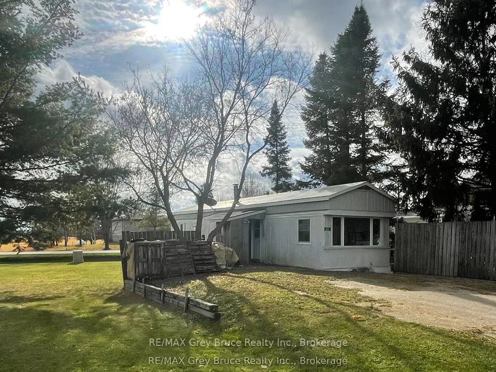 Photo 1 of 102 Grace St, Georgian Bluffs — HOMEH