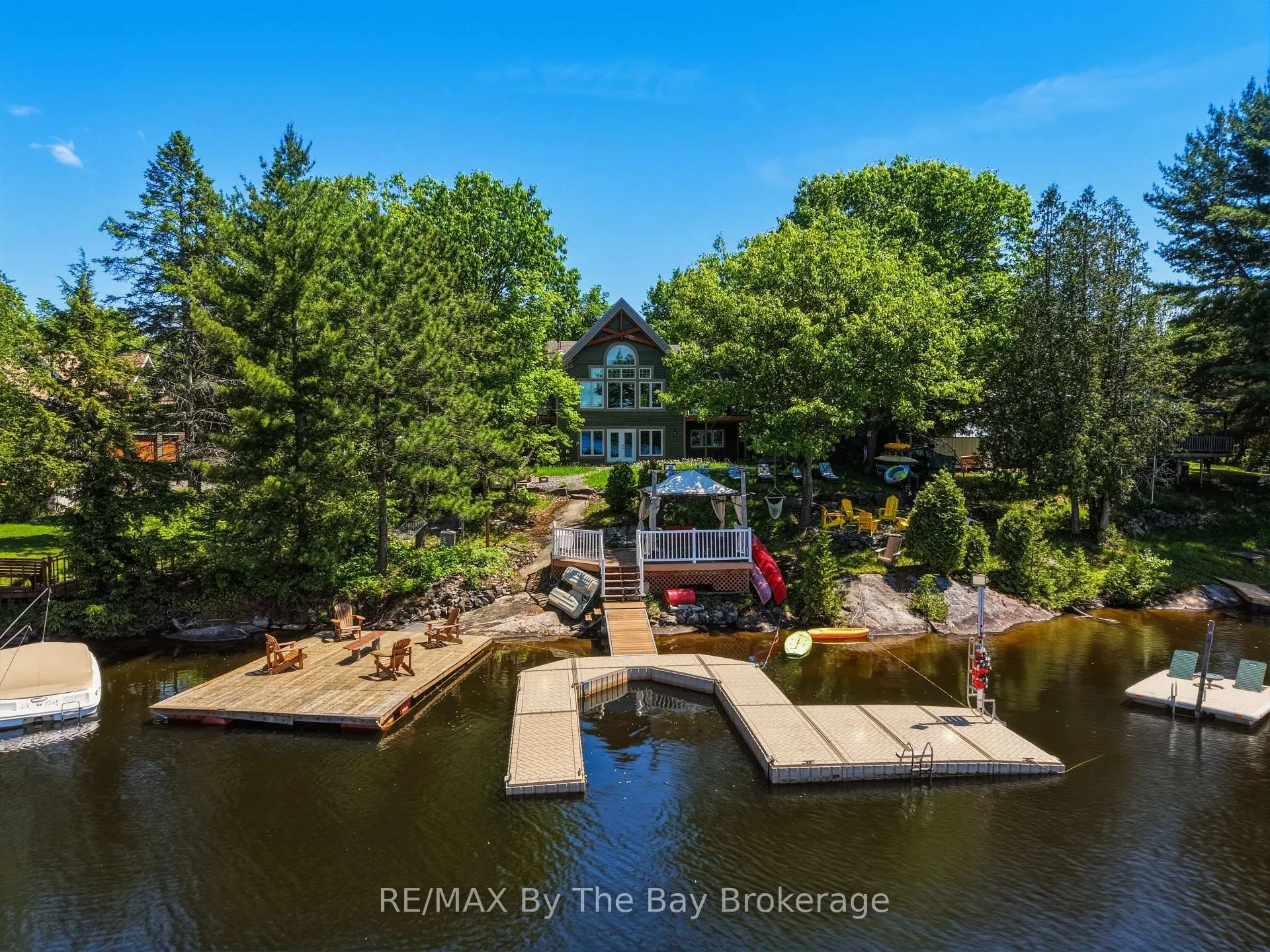 Photo of 61 Mckellar Lake Road
