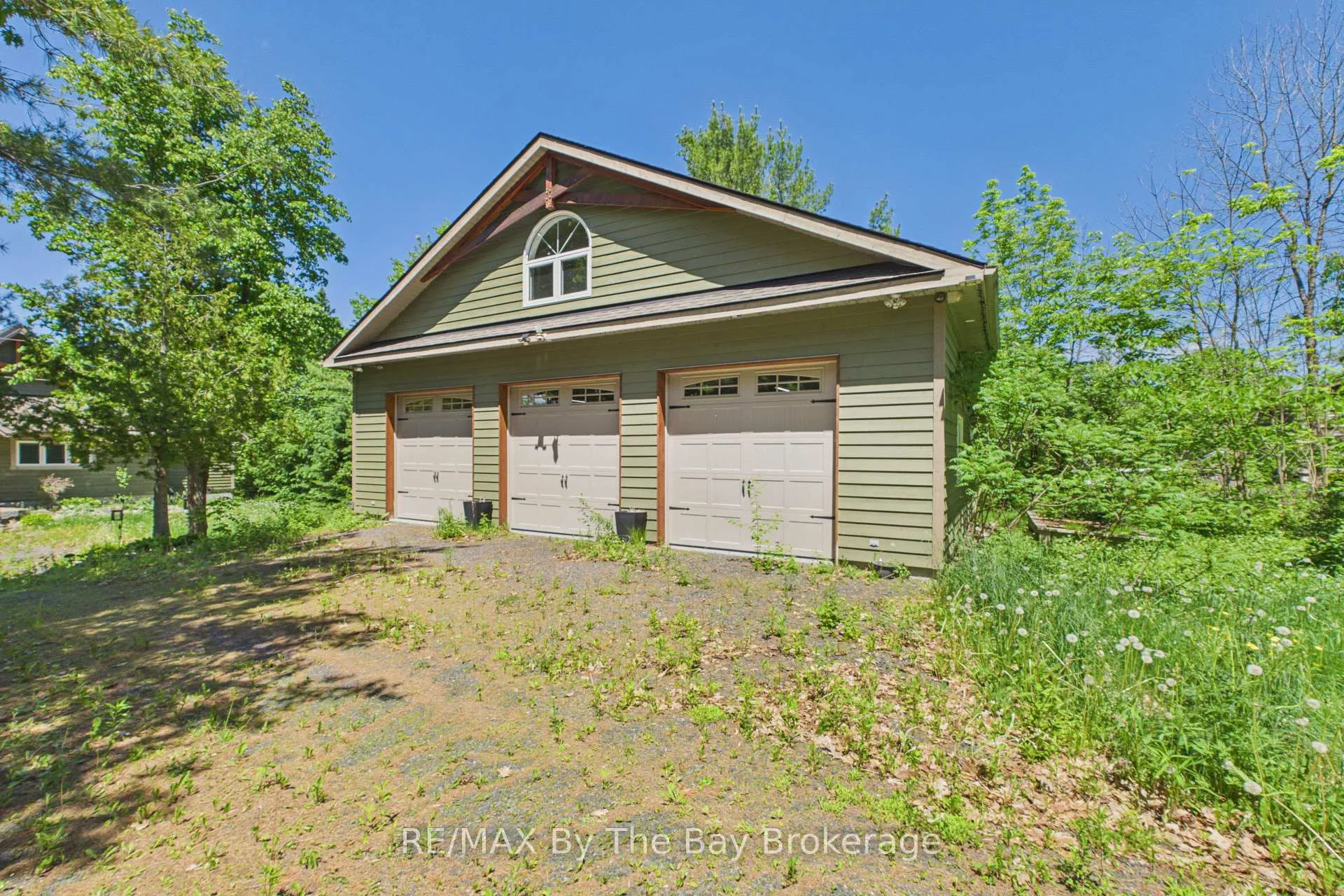 Photo 30 of 61 Mckellar Lake Road, McKellar — HOMEH