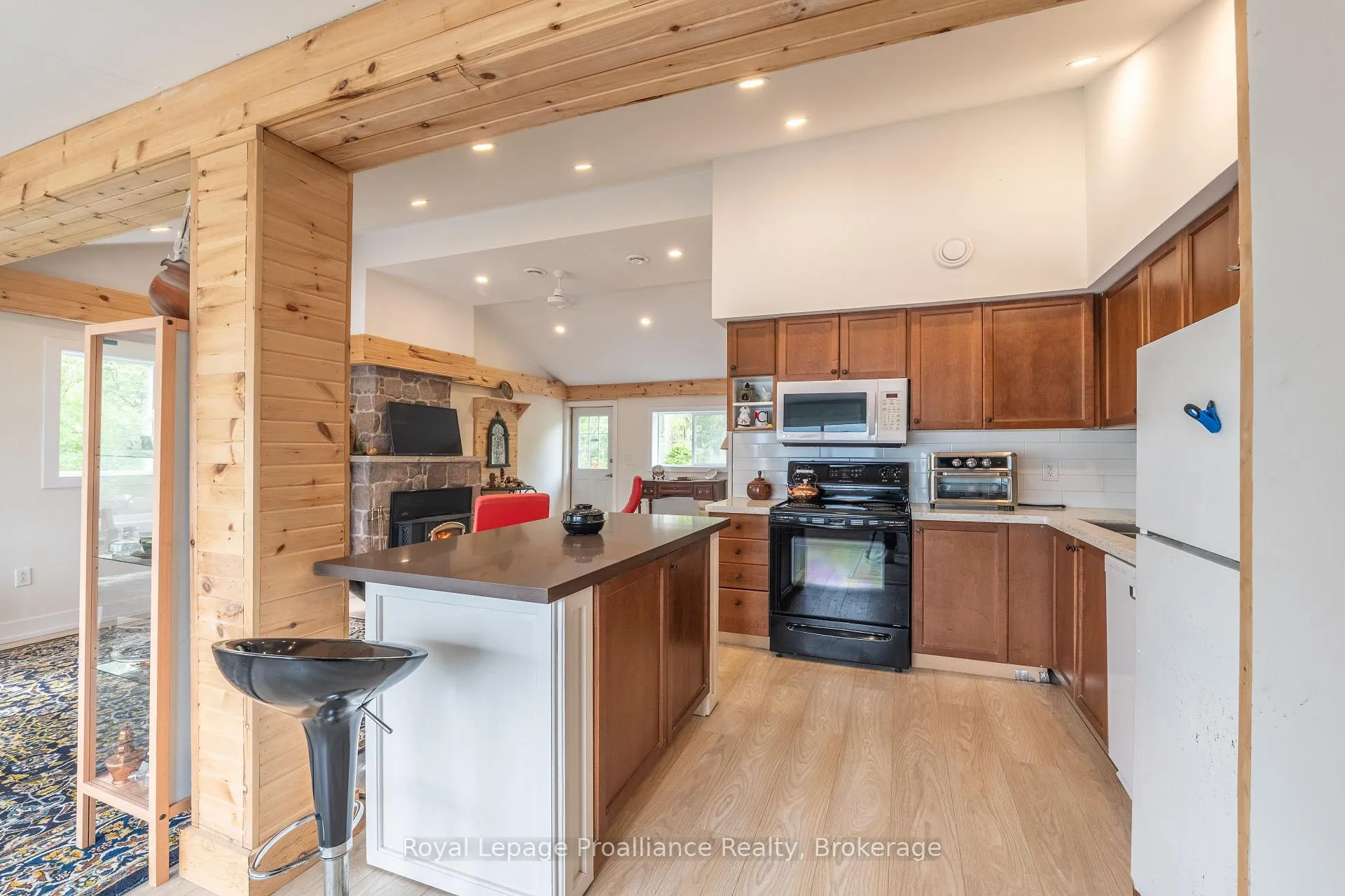 Photo 32 of 75 Houston Lane, Tweed, Hungerford (Twp) — HOMEH