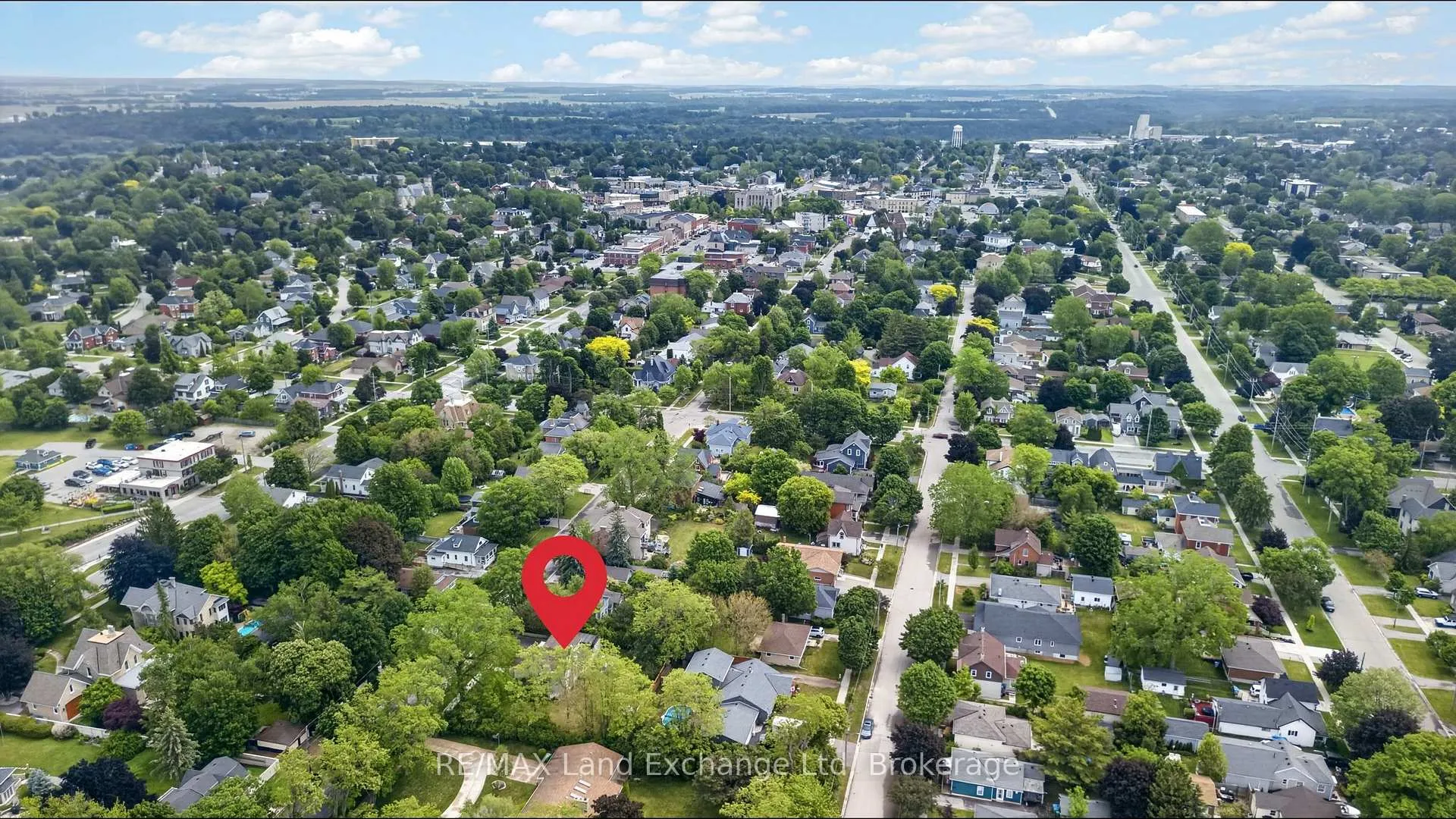 Photo 3 of 179 Lighthouse Street W, Goderich, Goderich (Town) — HOMEH