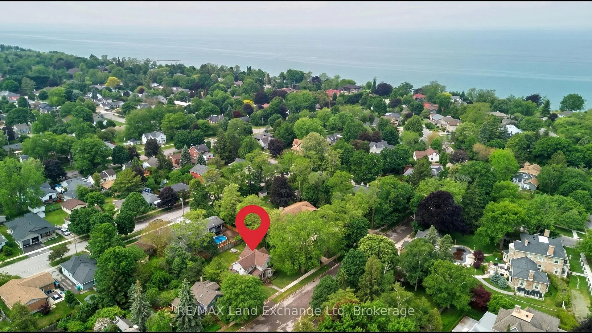 Photo 20 of 179 Lighthouse Street W, Goderich, Goderich (Town) — HOMEH