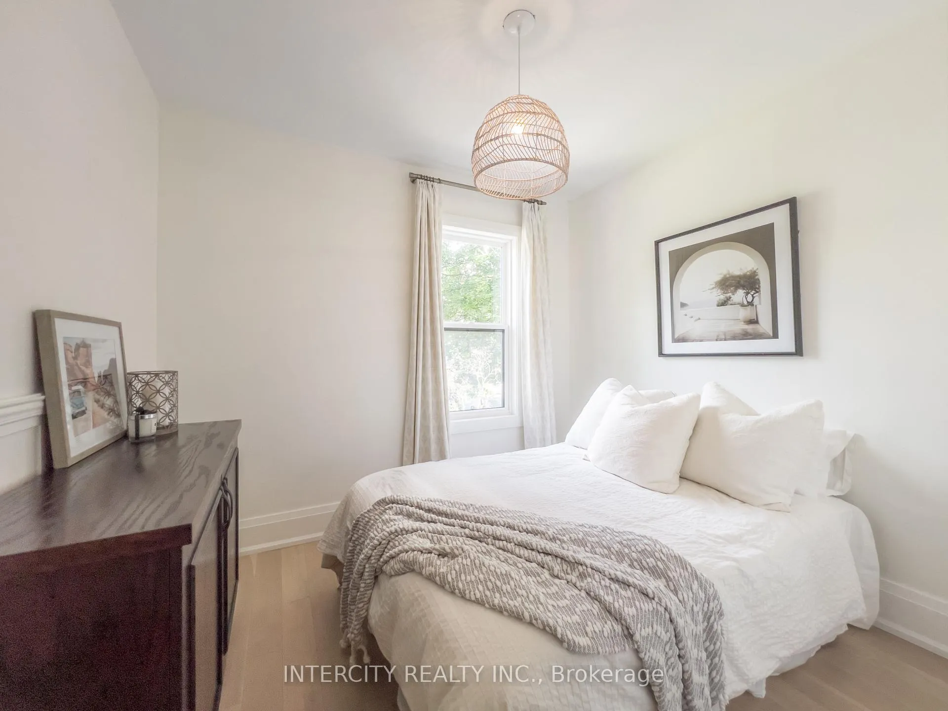 Photo 32 of 92 Dagmar Avenue, Toronto, South Riverdale — HOMEH