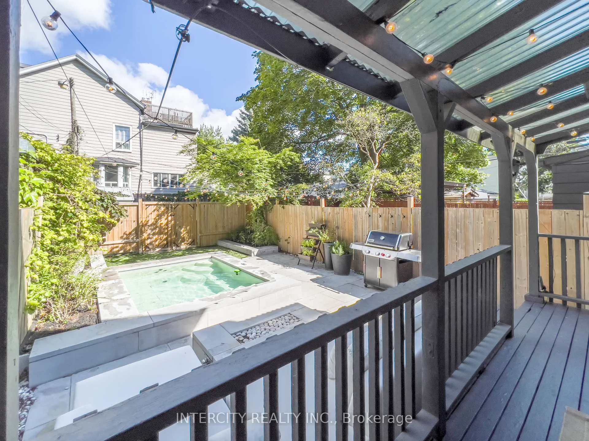 Photo 40 of 92 Dagmar Avenue, Toronto, South Riverdale — HOMEH