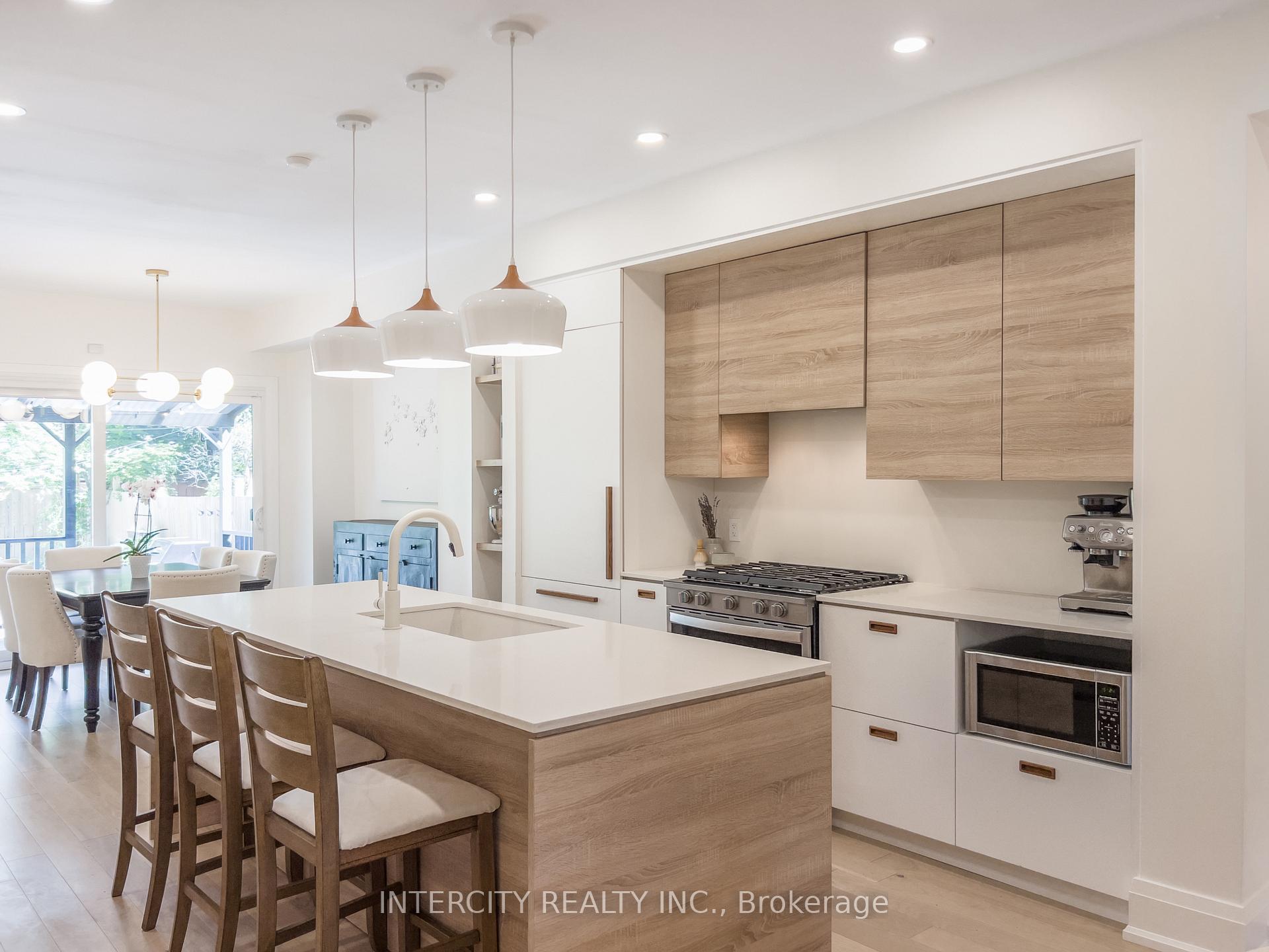 Photo 3 of 92 Dagmar Avenue, Toronto, South Riverdale — HOMEH