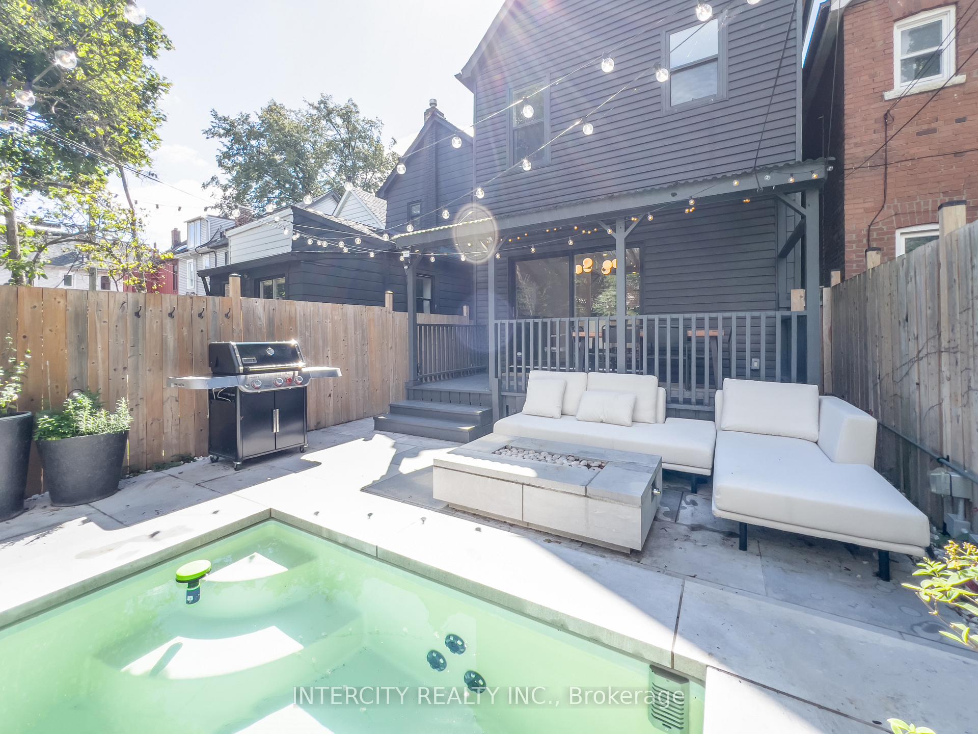 Photo 12 of 92 Dagmar Avenue, Toronto, South Riverdale — HOMEH