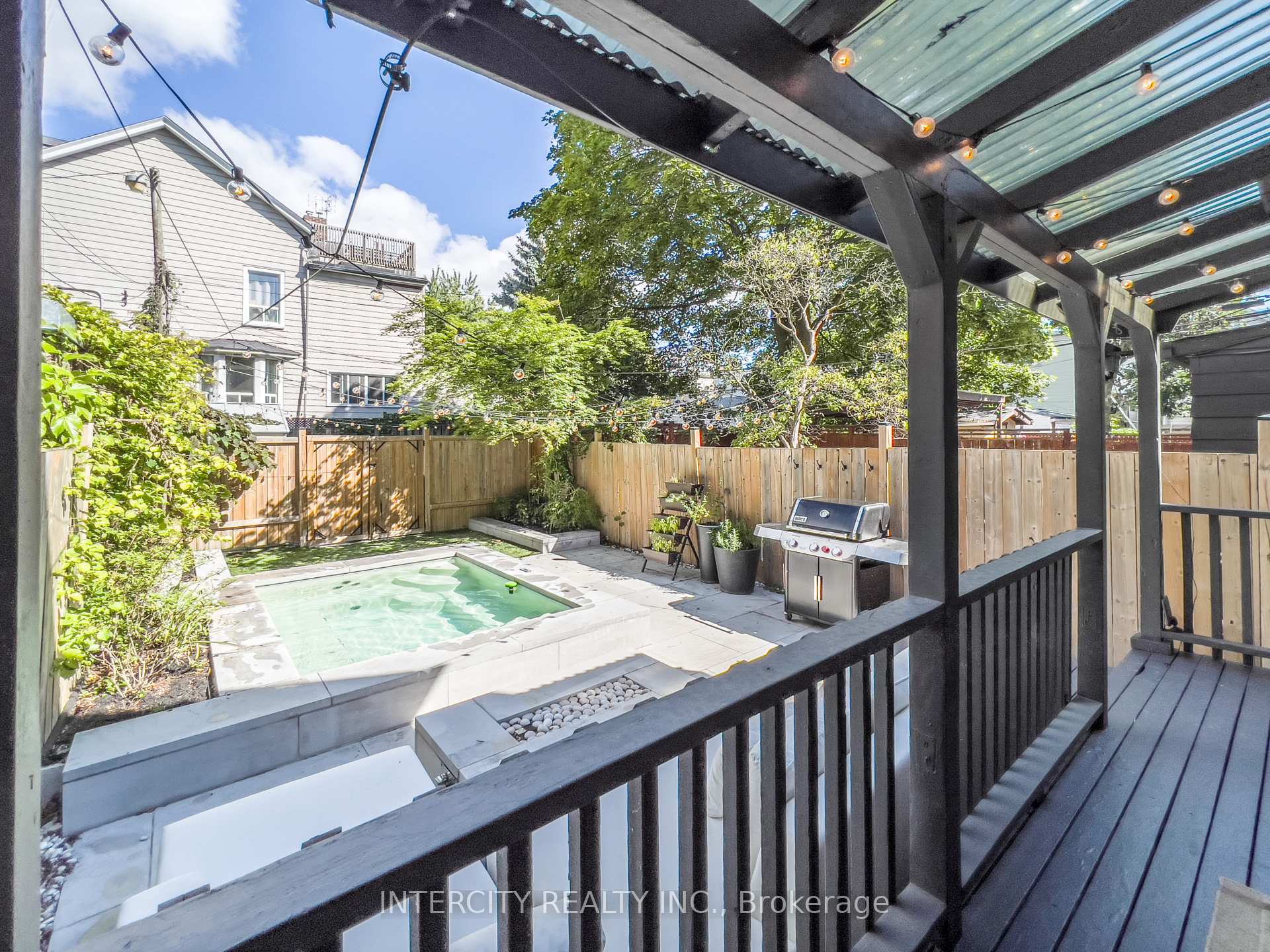 Photo 14 of 92 Dagmar Avenue, Toronto, South Riverdale — HOMEH