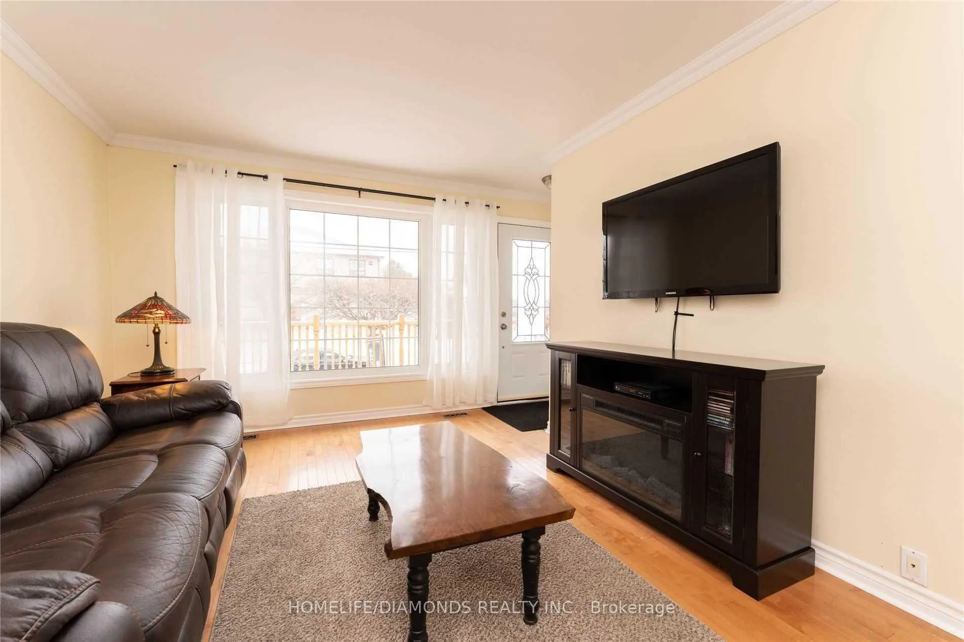 Photo 4 of Unit UPPER, 87 Raylawn Crescent, Halton Hills, Georgetown — HOMEH