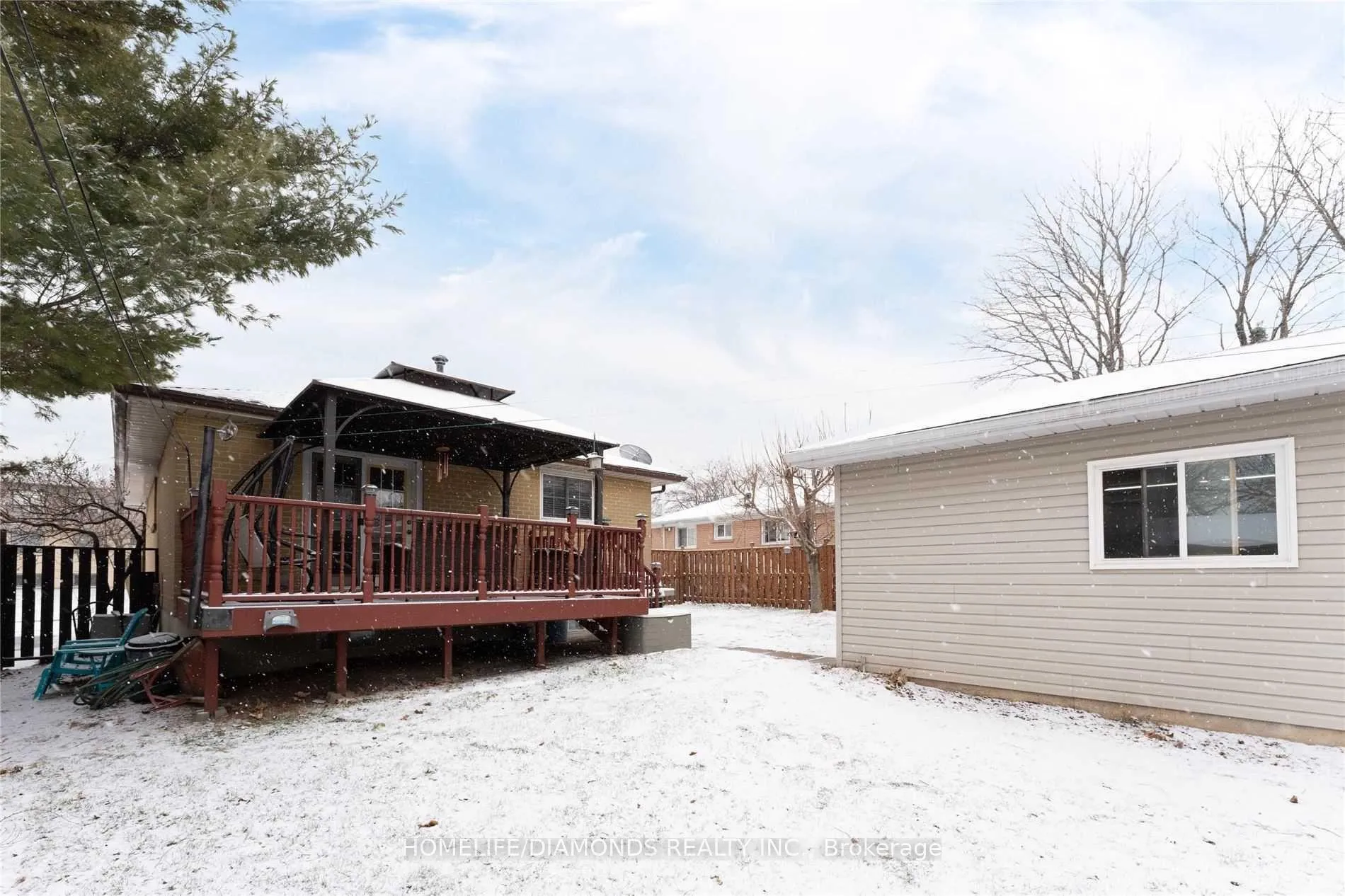 Photo 15 of Unit UPPER, 87 Raylawn Crescent, Halton Hills, Georgetown — HOMEH