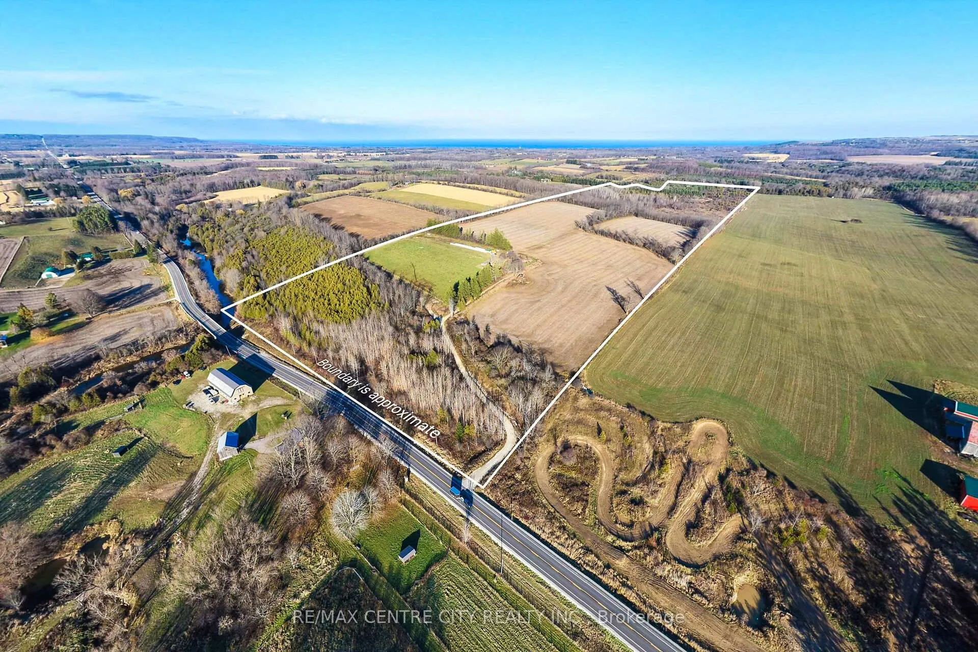Photo 2 of PT LT 11 Conc 7, Meaford — HOMEH