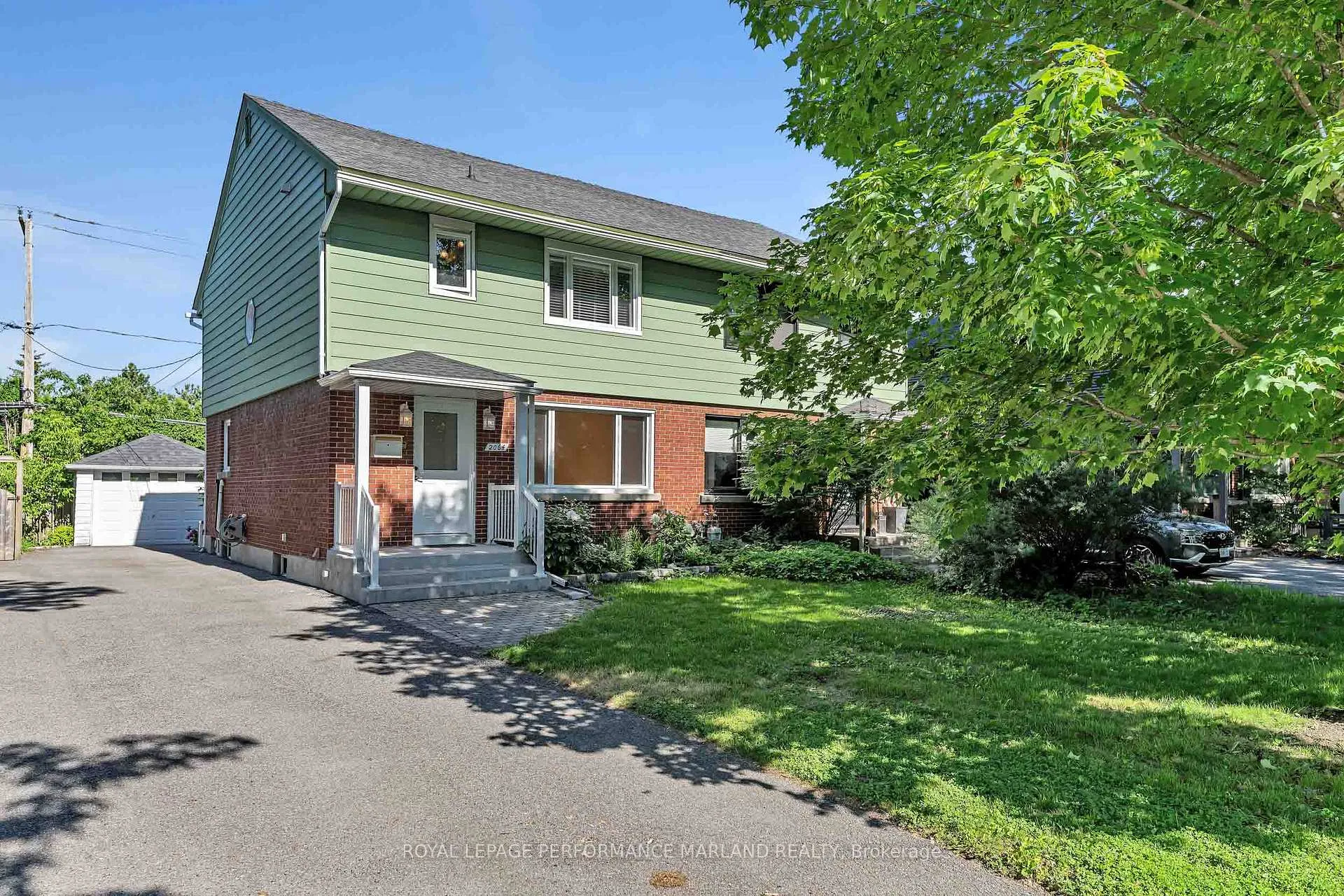 Photo 1 of 2064 Blossom Drive, Ottawa, Applewood Acres — HOMEH