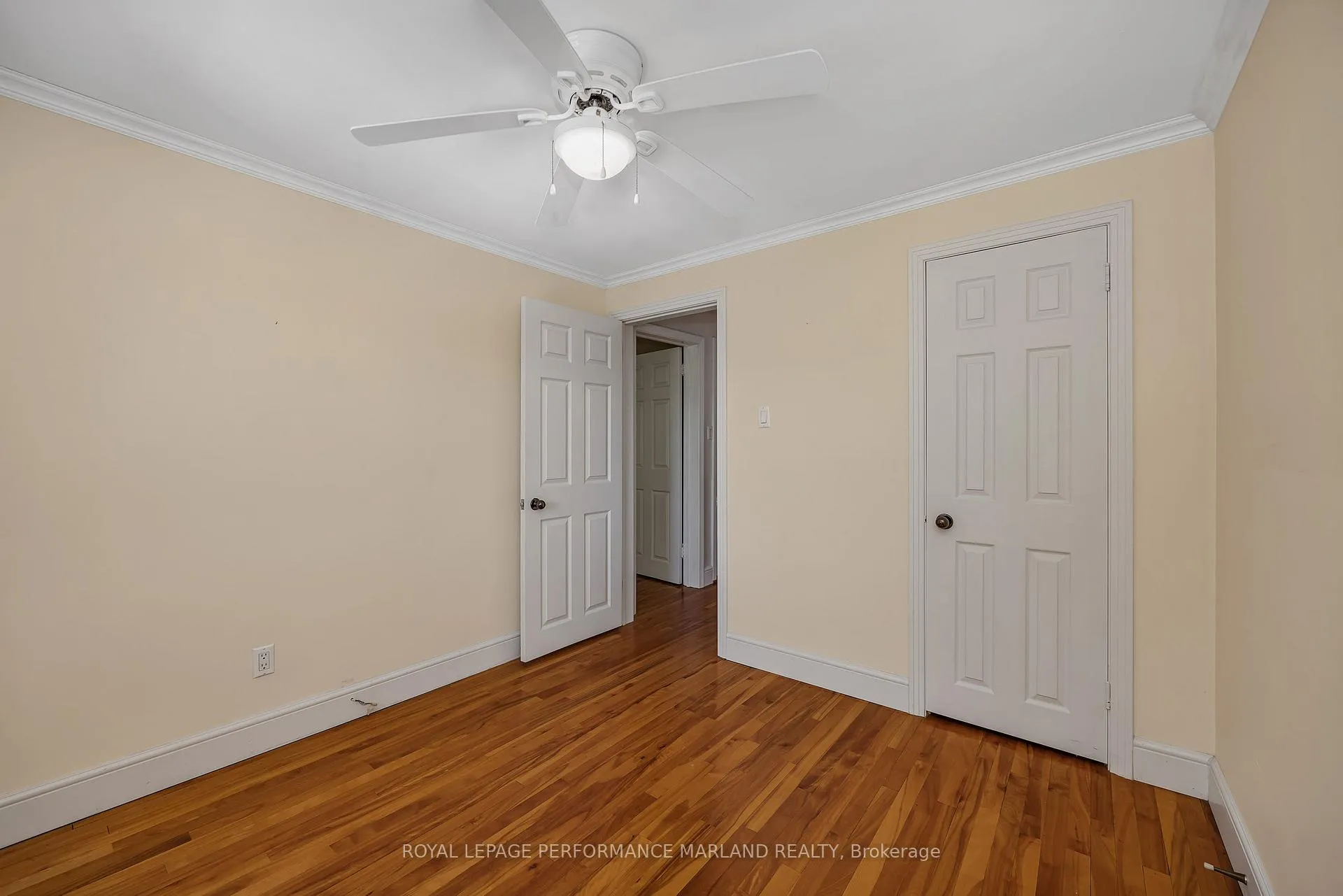 Photo 20 of 2064 Blossom Drive, Ottawa, Applewood Acres — HOMEH