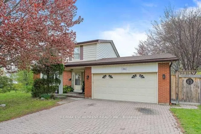 Photo 5 of 56 Cavendish Crescent, Brampton, Avondale — HOMEH