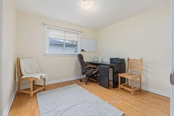Photo 23 of 56 Cavendish Crescent, Brampton, Avondale — HOMEH