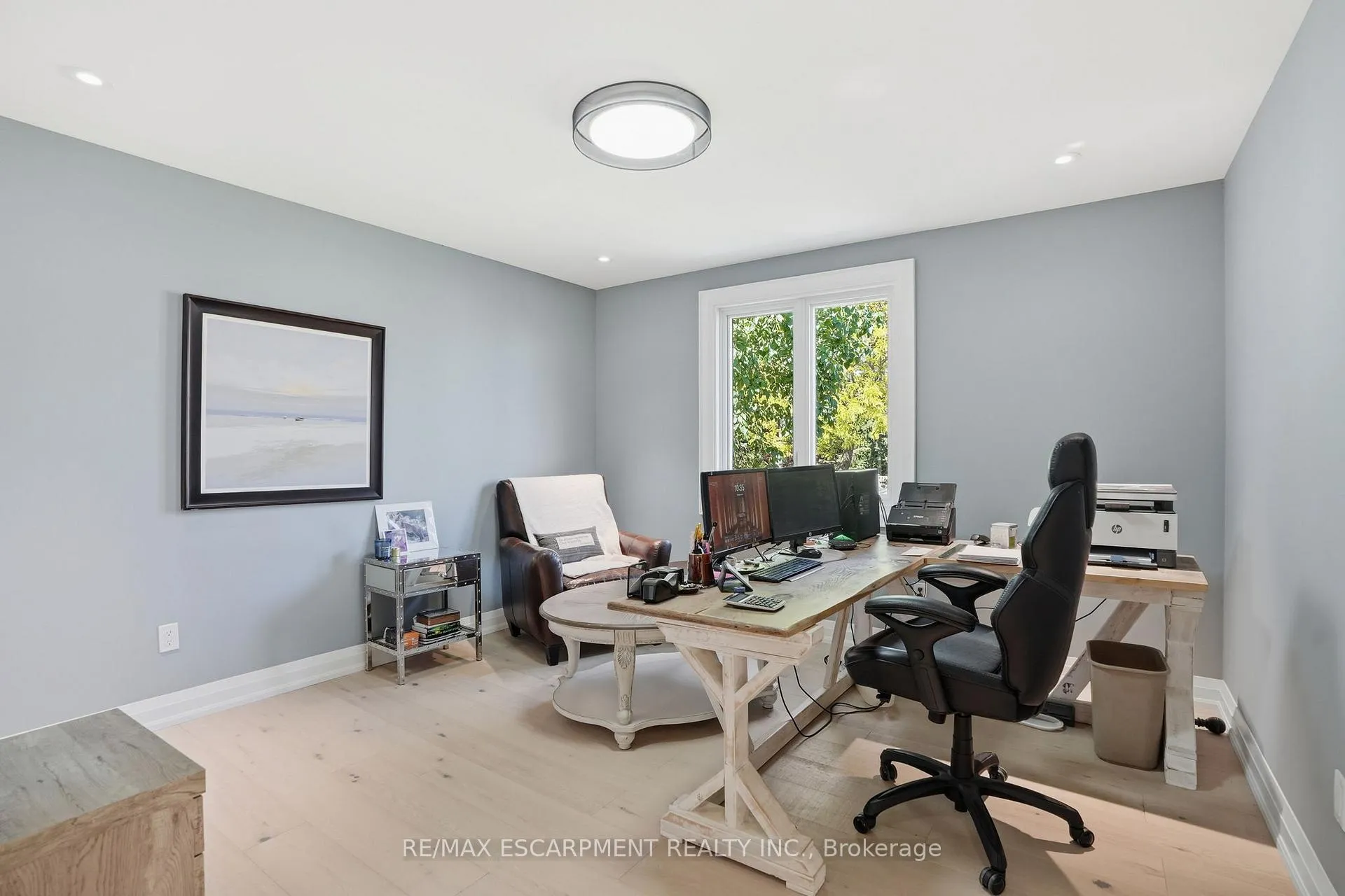 Photo 36 of 617 Grays Road, Hamilton, Confederation Park — HOMEH