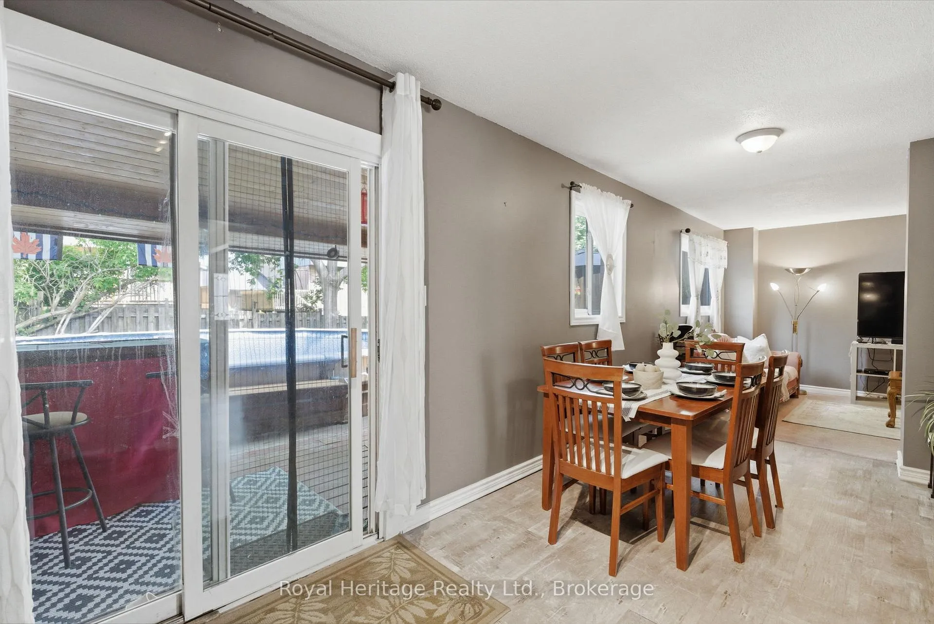 Photo 9 of 81 Doreen Crescent, Clarington, Bowmanville — HOMEH