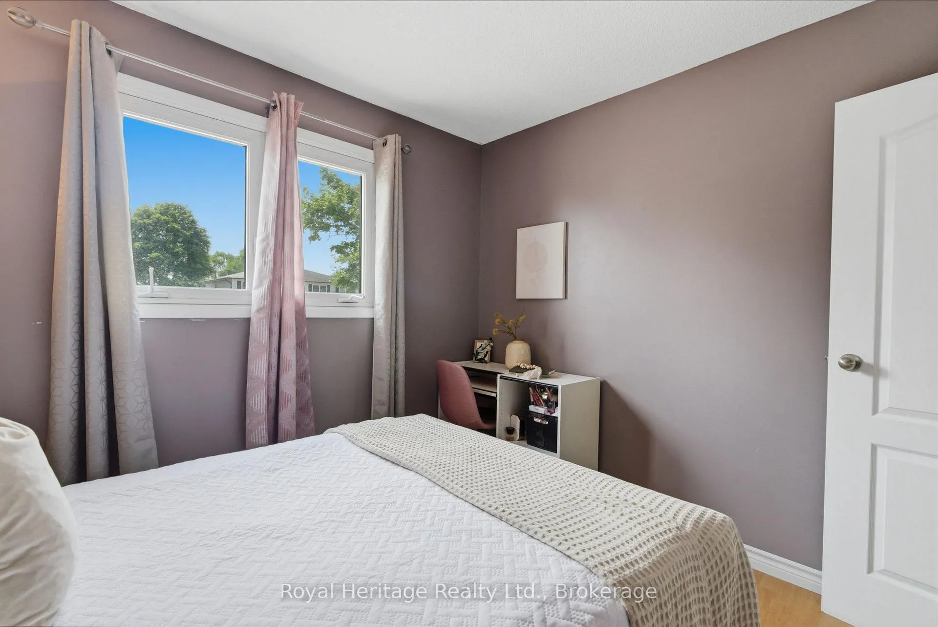 Photo 28 of 81 Doreen Crescent, Clarington, Bowmanville — HOMEH