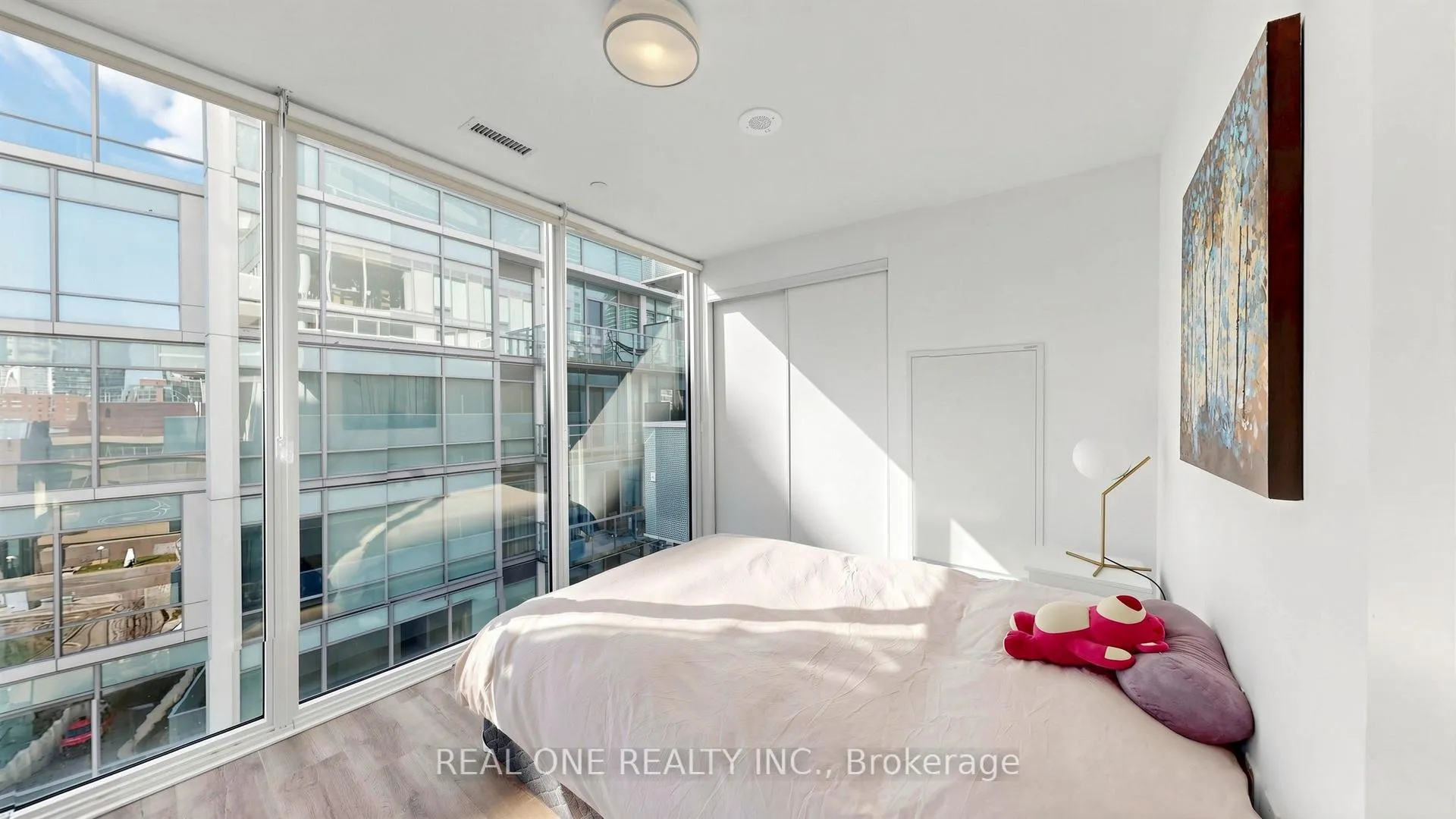 Photo 12 of Unit 907, 15 Queens Quay E, Toronto, Waterfront Communities — HOMEH