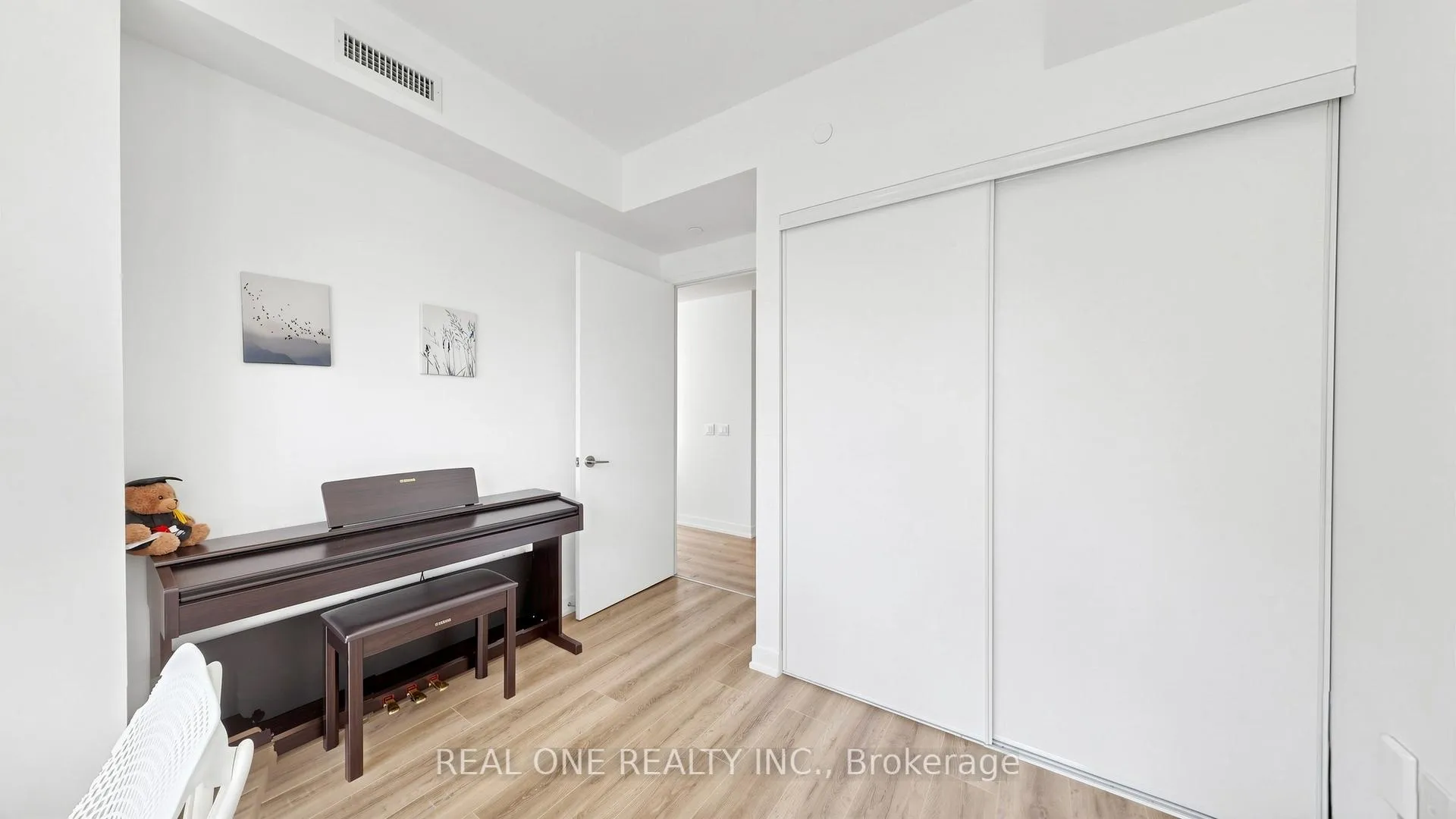 Photo 20 of Unit 907, 15 Queens Quay E, Toronto, Waterfront Communities — HOMEH
