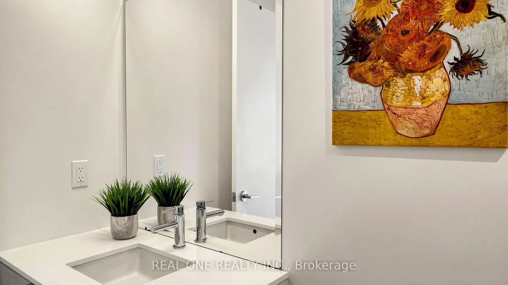 Photo 22 of Unit 907, 15 Queens Quay E, Toronto, Waterfront Communities — HOMEH
